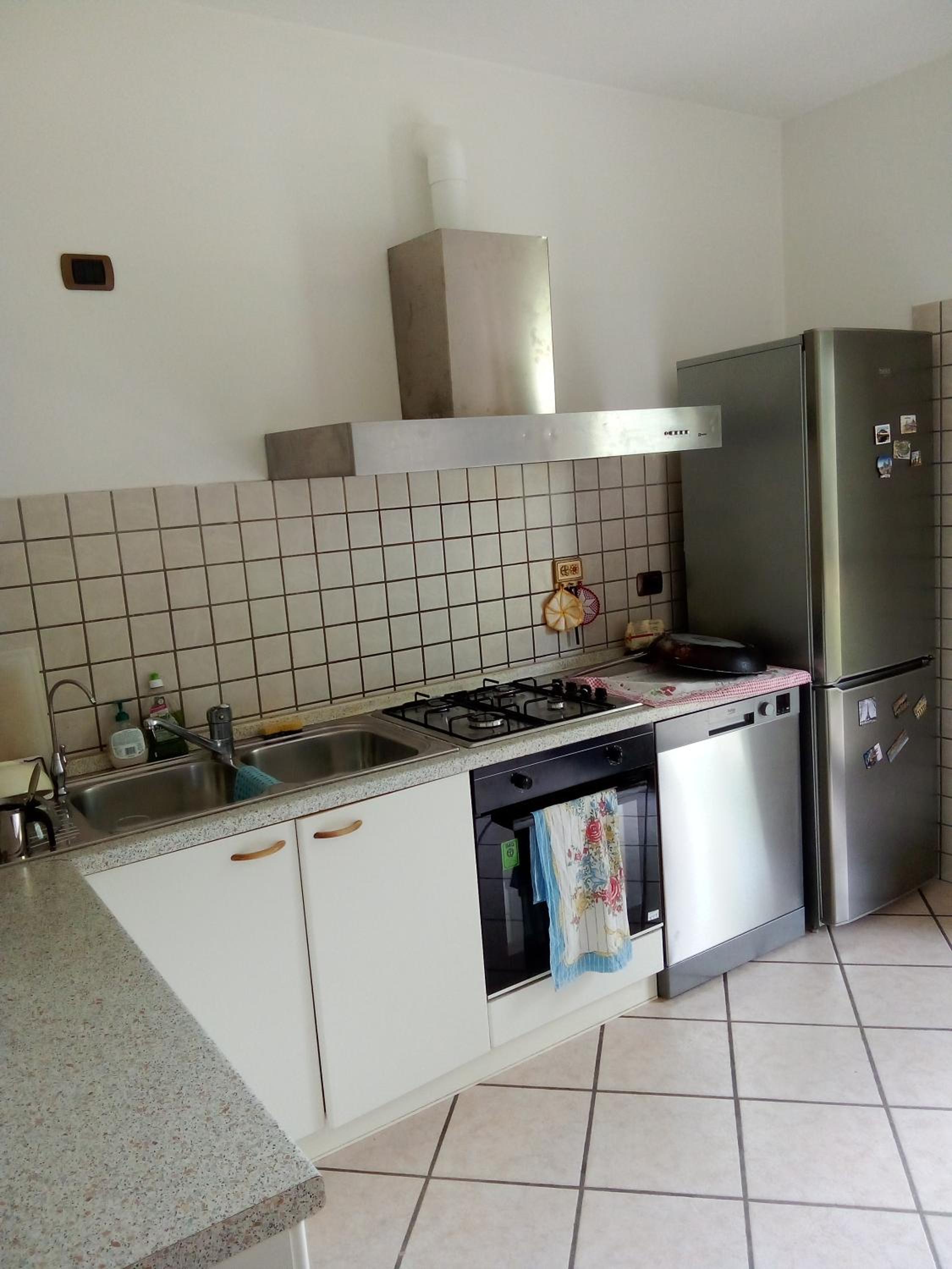 La Casa sul Lago Apartments - Olive Tree Apartment view 4
