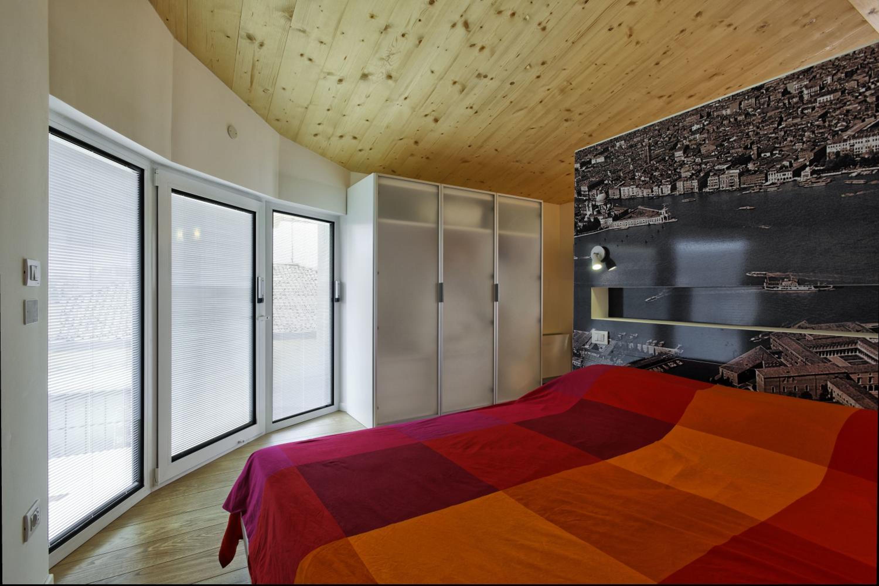 Eco Venice view 3