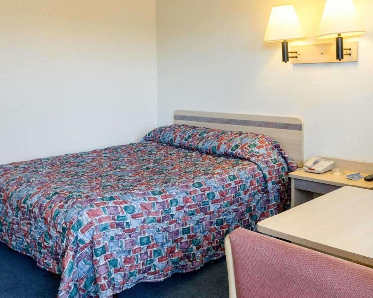 Express Inn Columbus