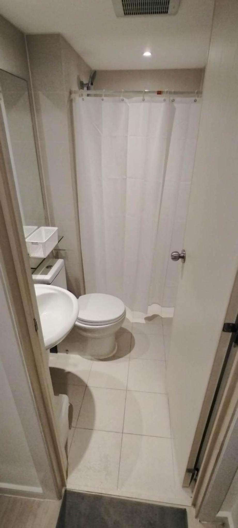 Sunset View 1BR @ Bahamas Tower - Azure Urban Resort Residences view 2