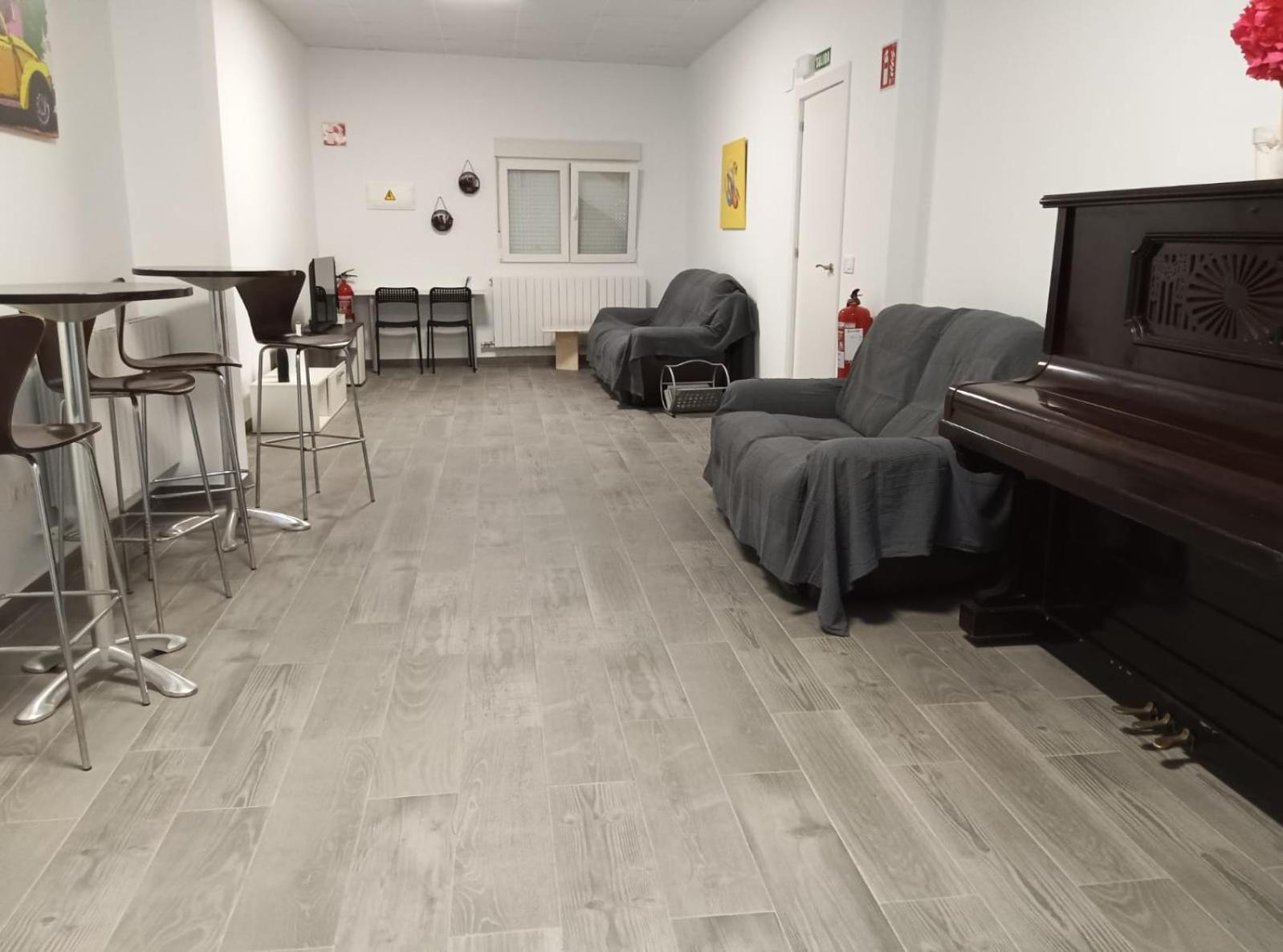 lounge