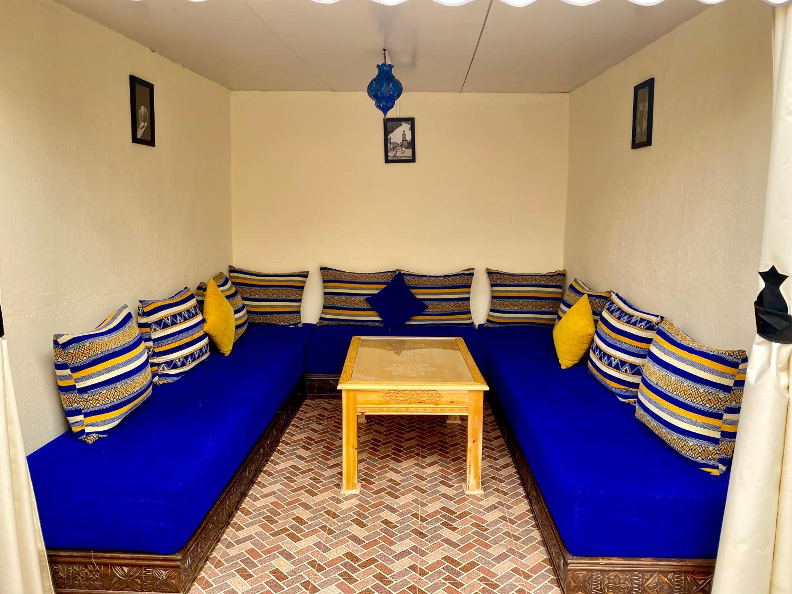 lounge