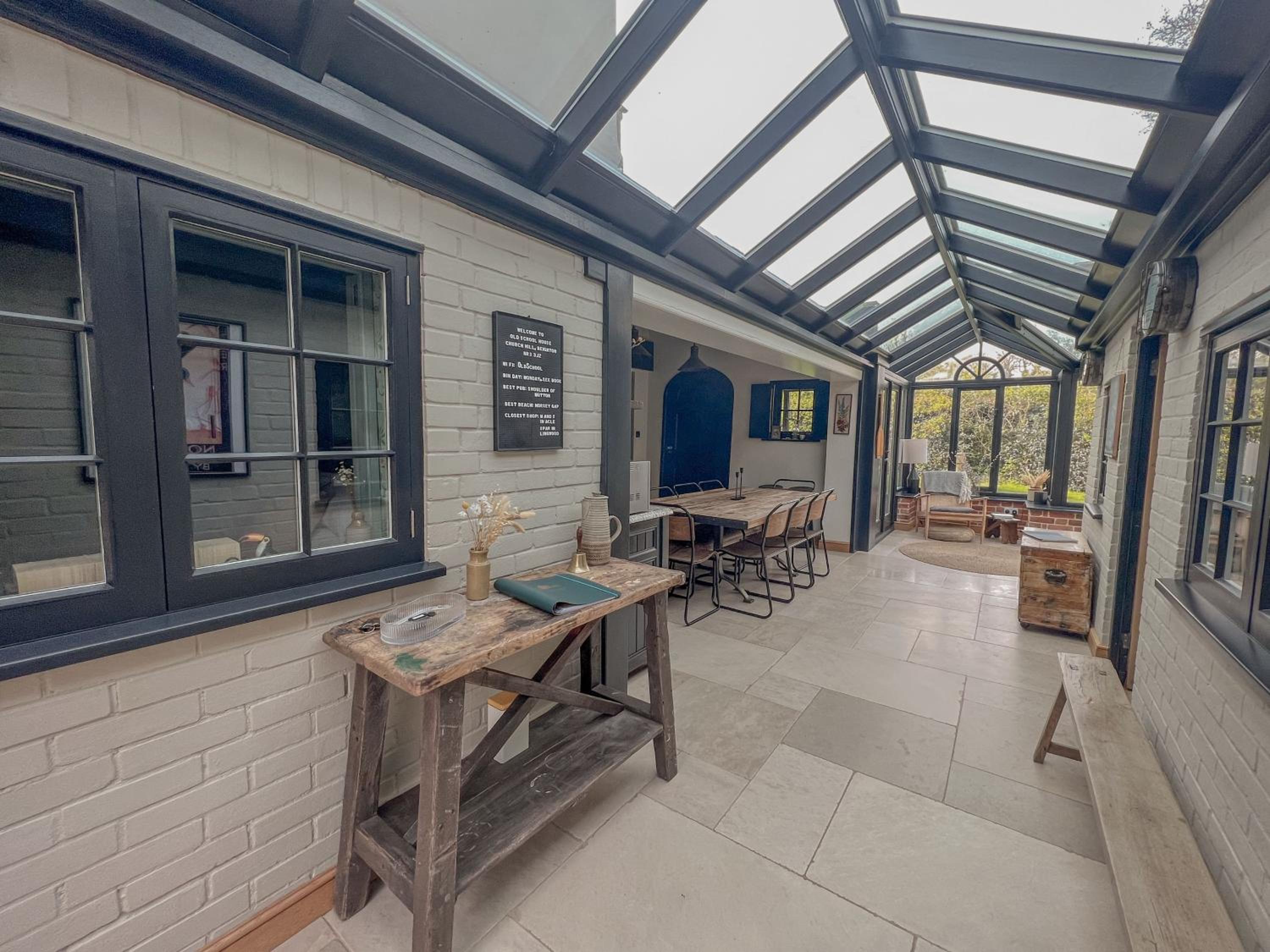 Outstanding secluded 4 bed House in rural Norfolk view 2