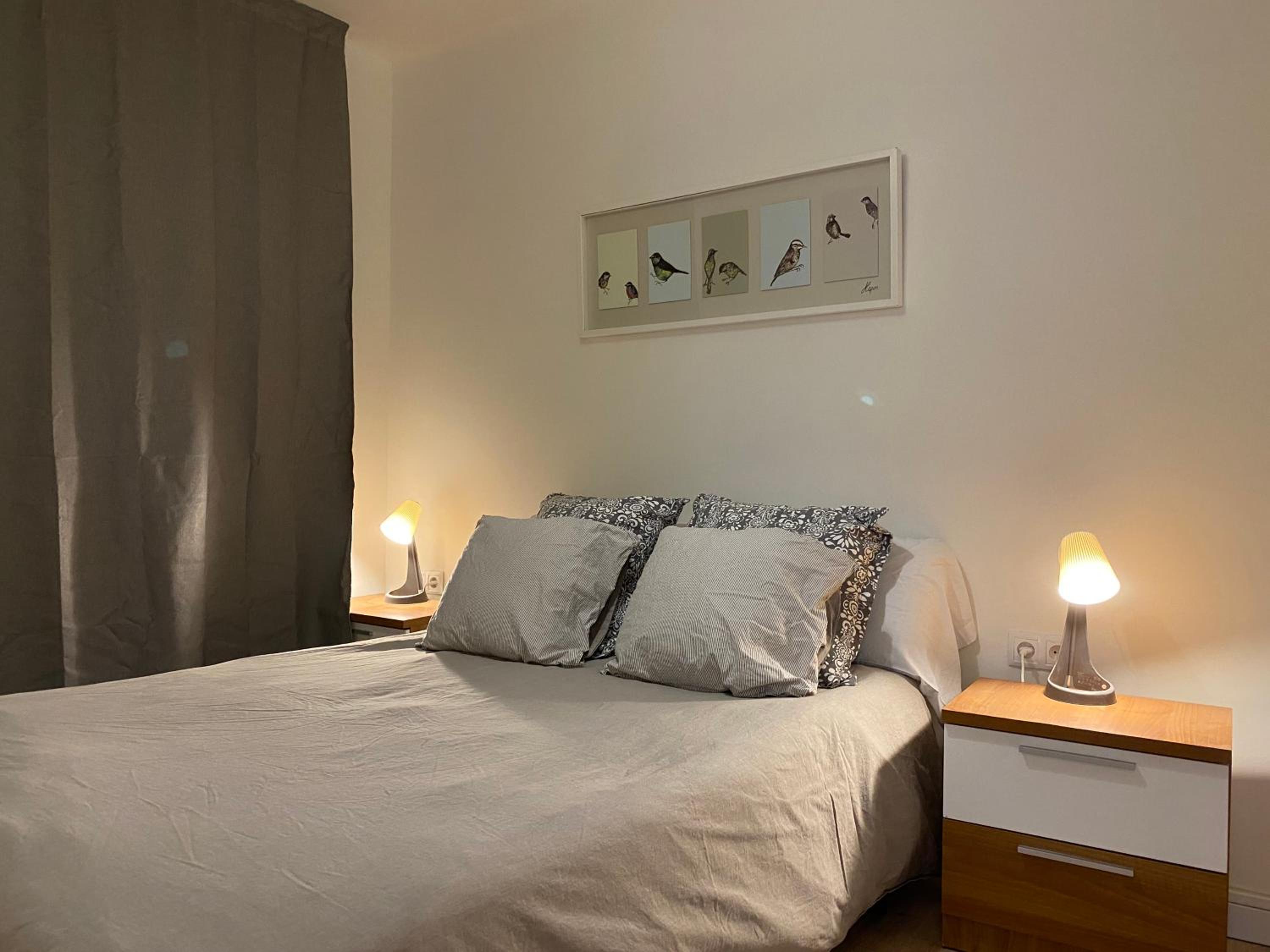 Amazing sea and Sagrada Familia views homey apartment photo 2