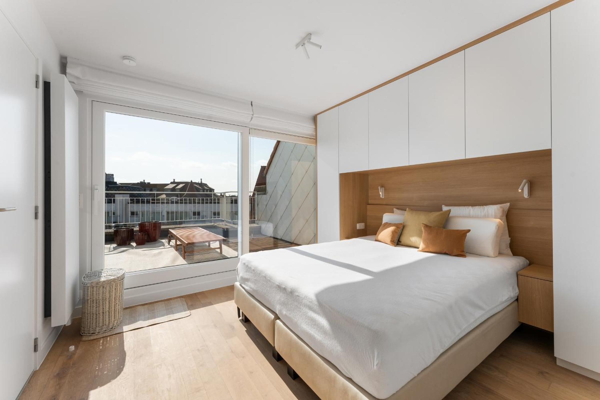 Romantisch luxe penthouse met 2 zonneterrassen