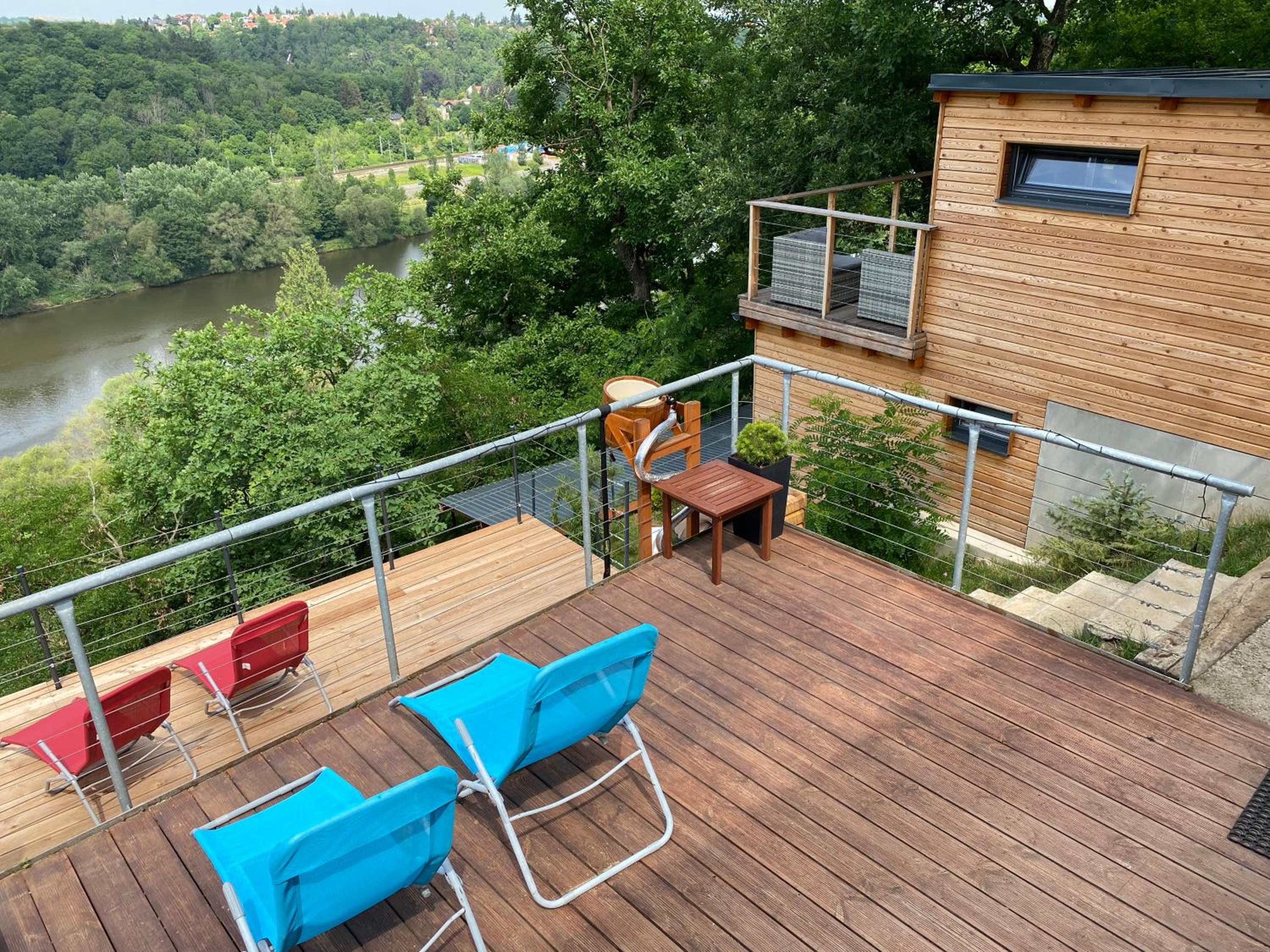 Apartmán - F - Vyhlídka nad řekou