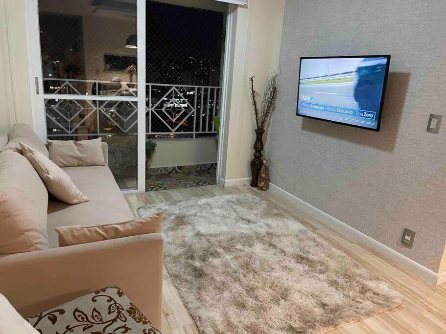 Apartamento moderno com 03 quartos e 02 garagens