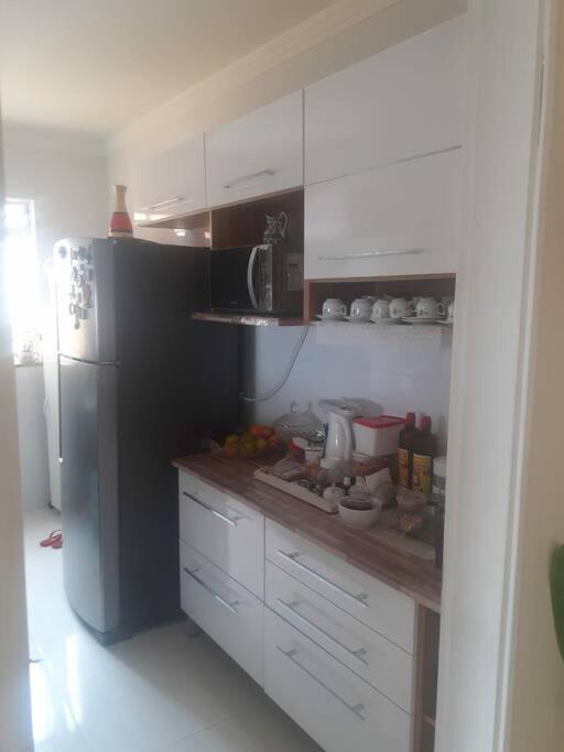 Apartamento moderno com 03 quartos e 02 garagens