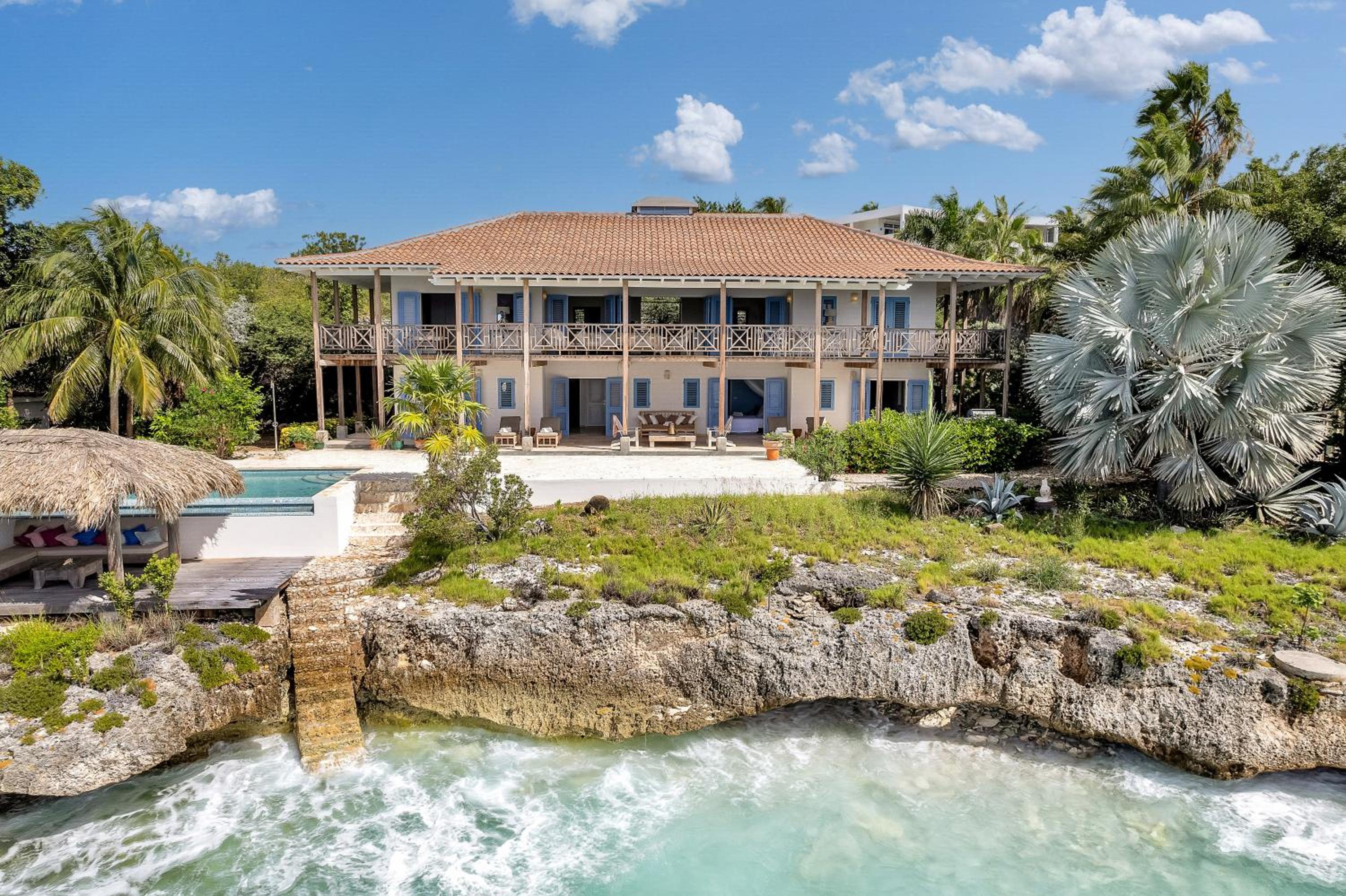 Villa Shores 32