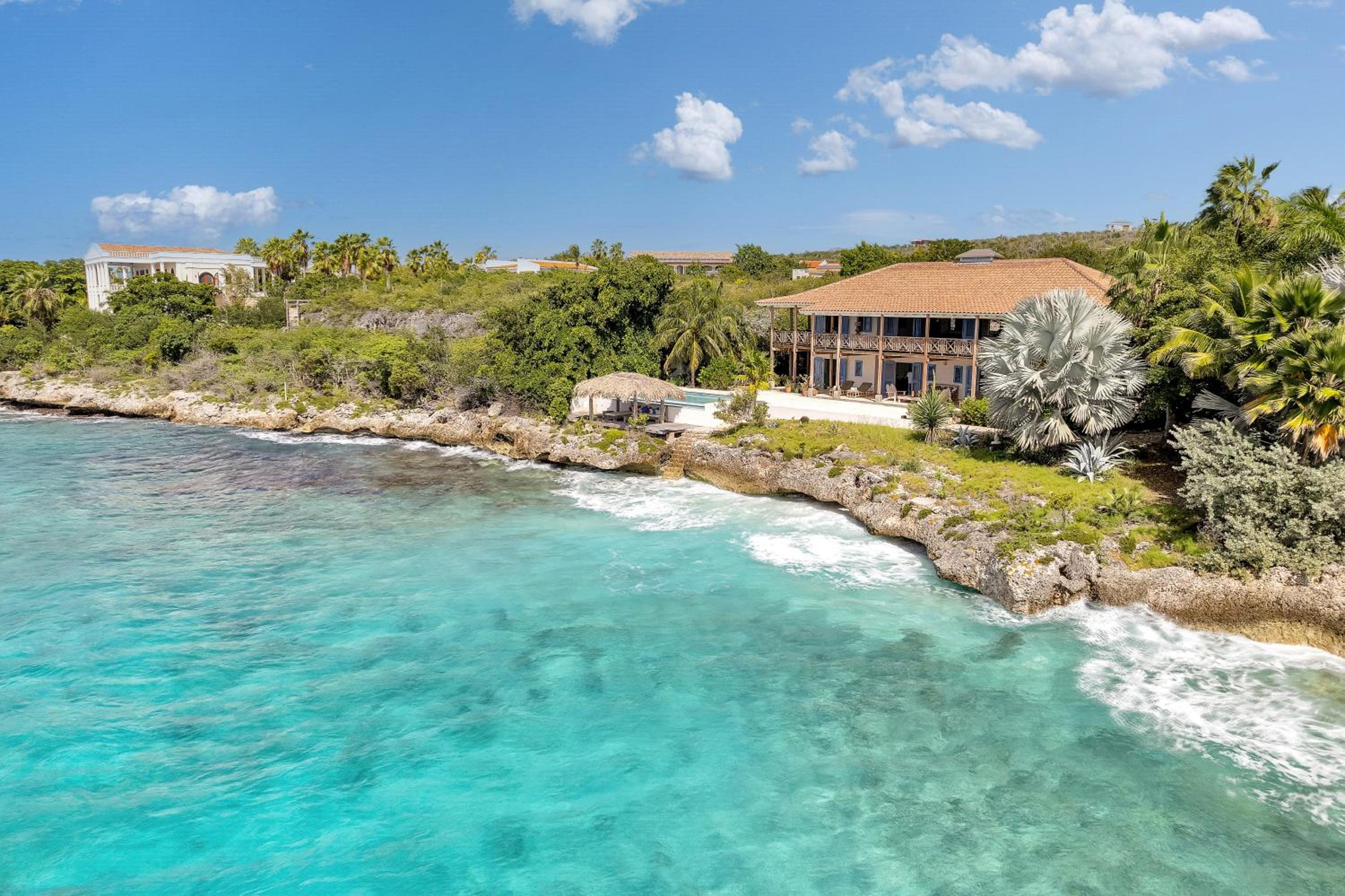 Villa Shores 32
