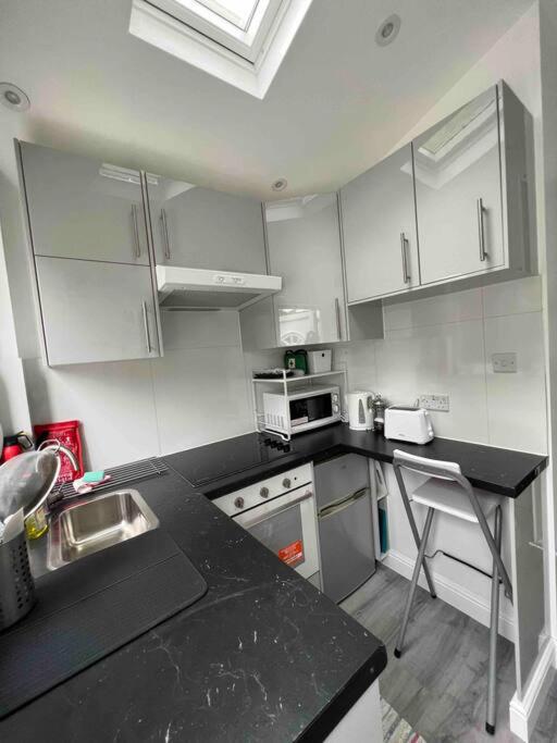 Studio apartment/flat