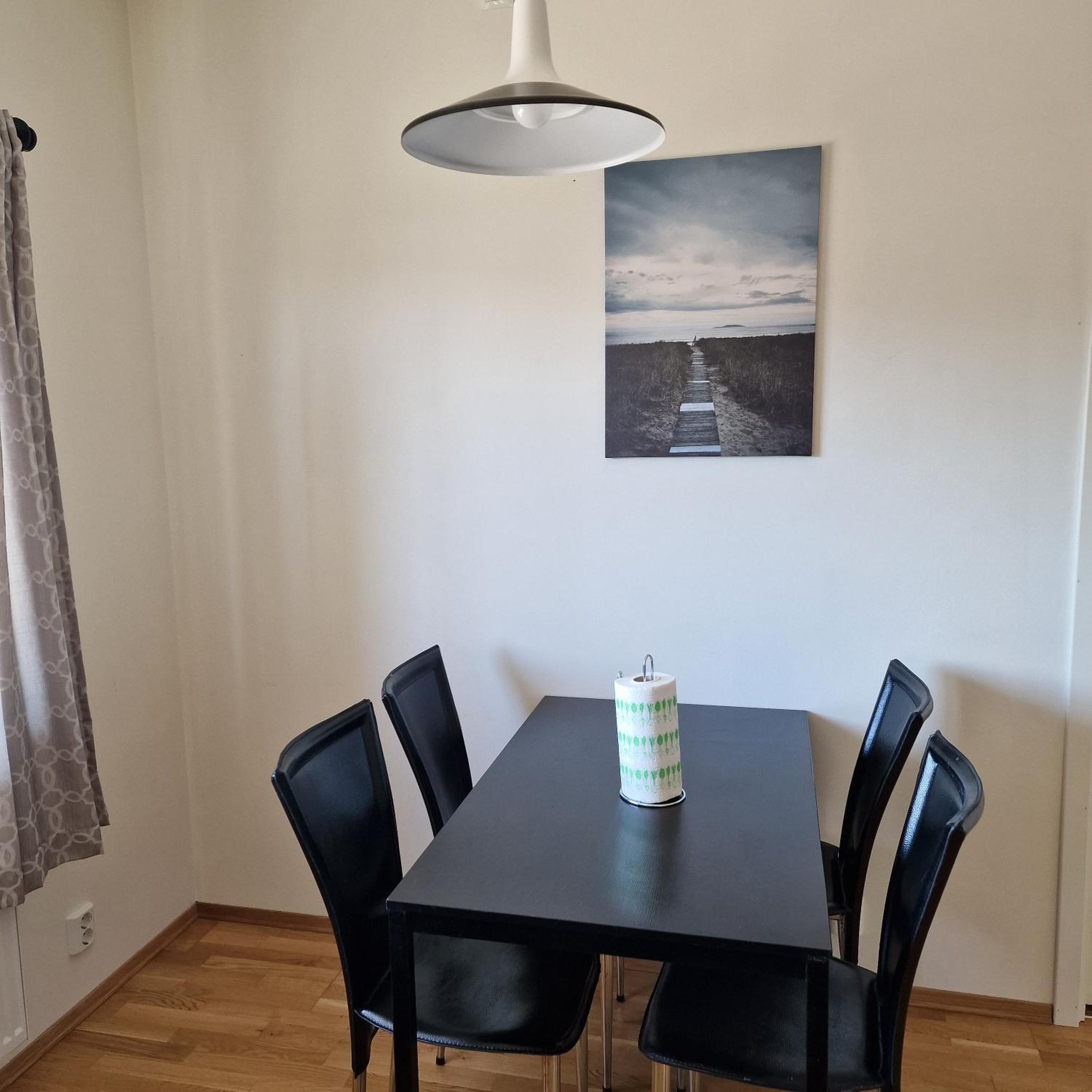 Spacious 1 bedroom apartment view 4