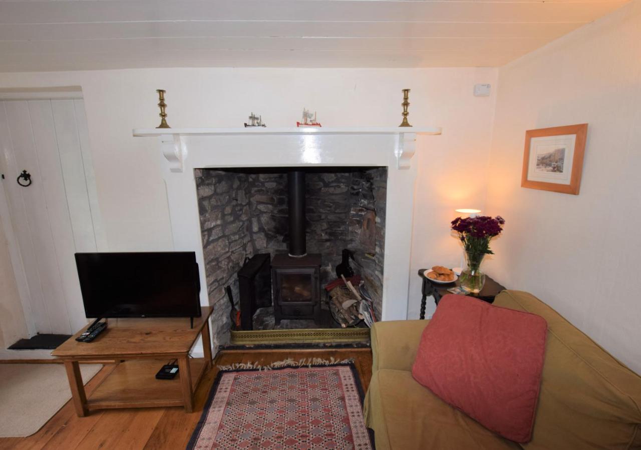 Peppercombe Holt