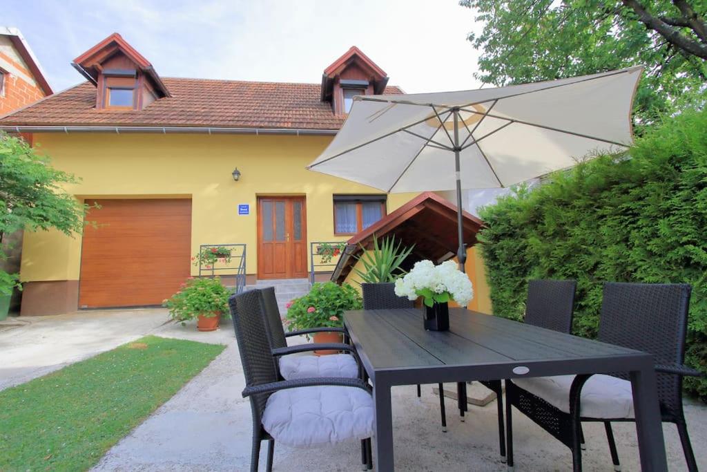Apartman Humac