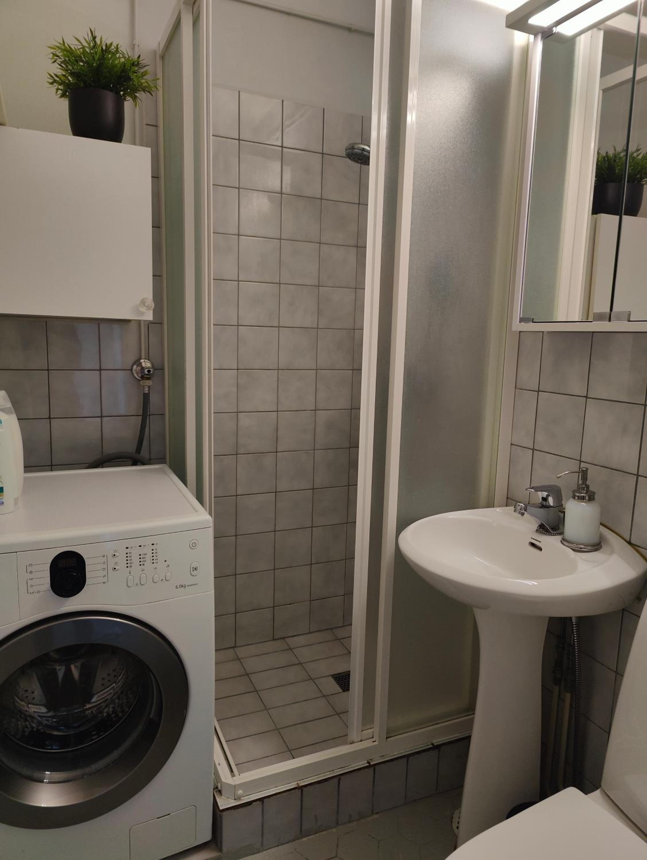 Two bedroom apartment close to city center