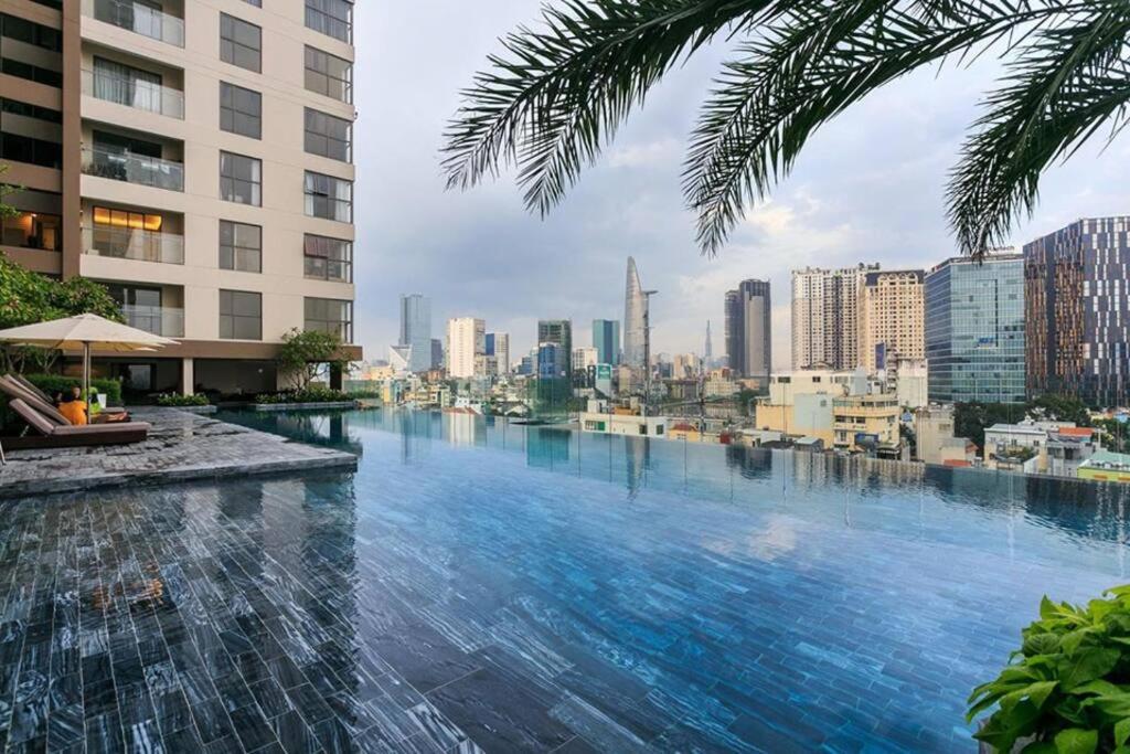 Millennium Apt-Balcony-Near D1-Netflix-Ivyhouse