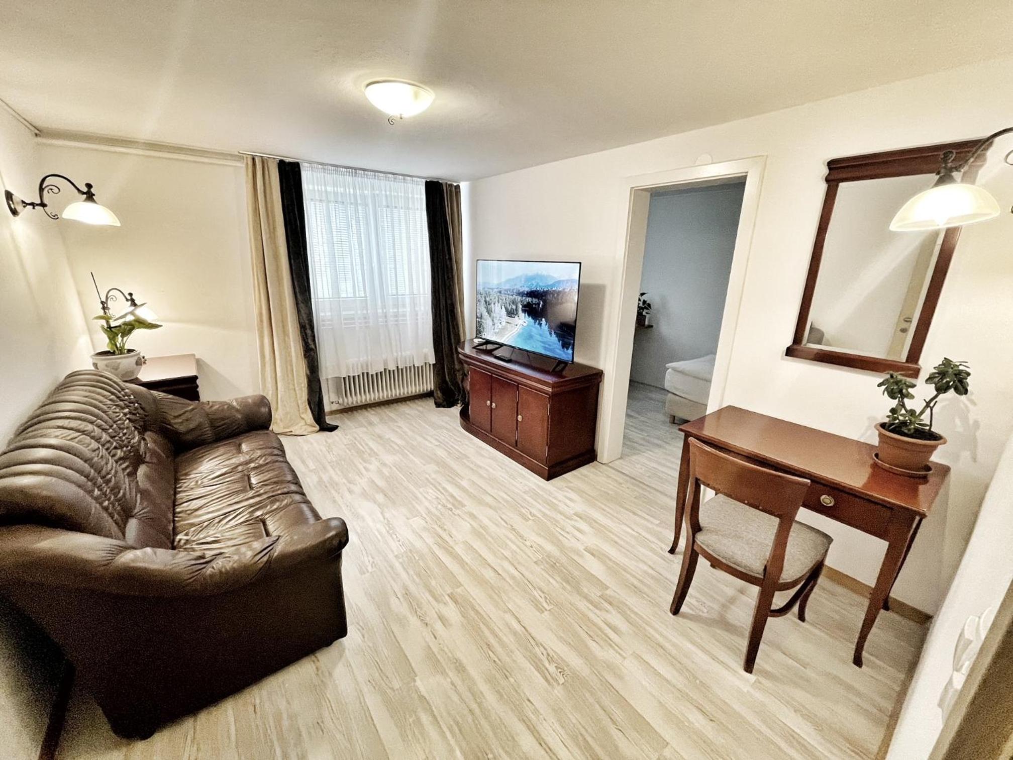 Papas Apartment