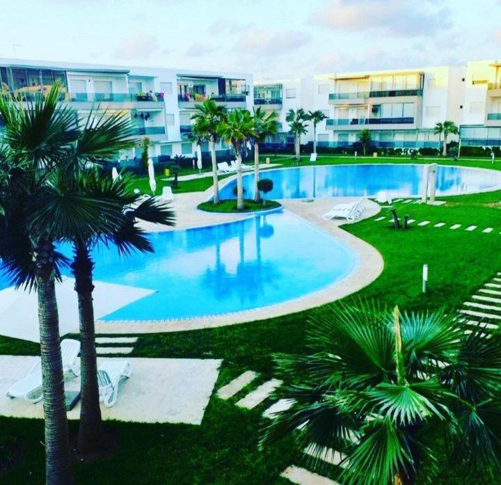 Blanca Beach bel appartement avec wifi et Parking view 2