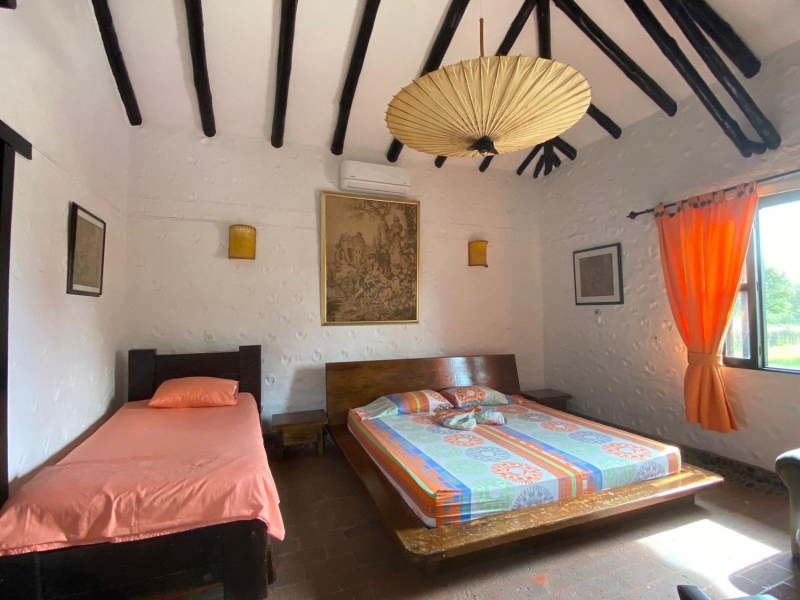 CASA CAMPESTRE LA CAMPIÑA LA VICTORIA Valle del Cauca ESPACIO COMPLETO