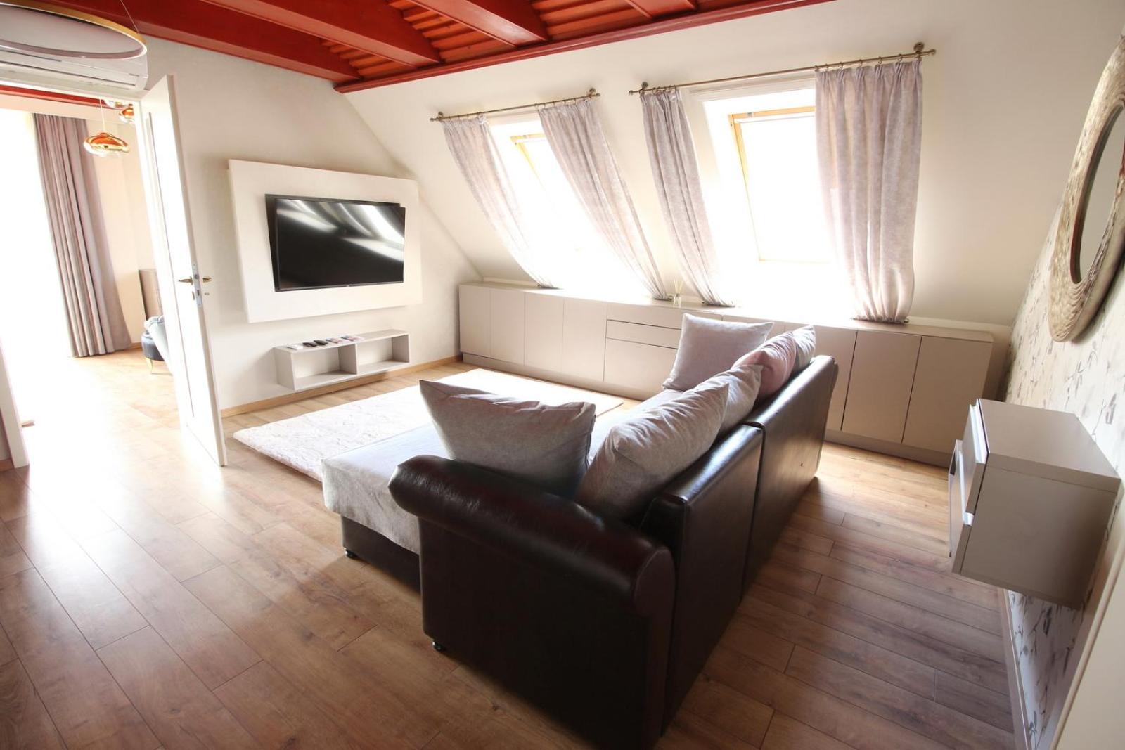 Aranyhaj Apartman