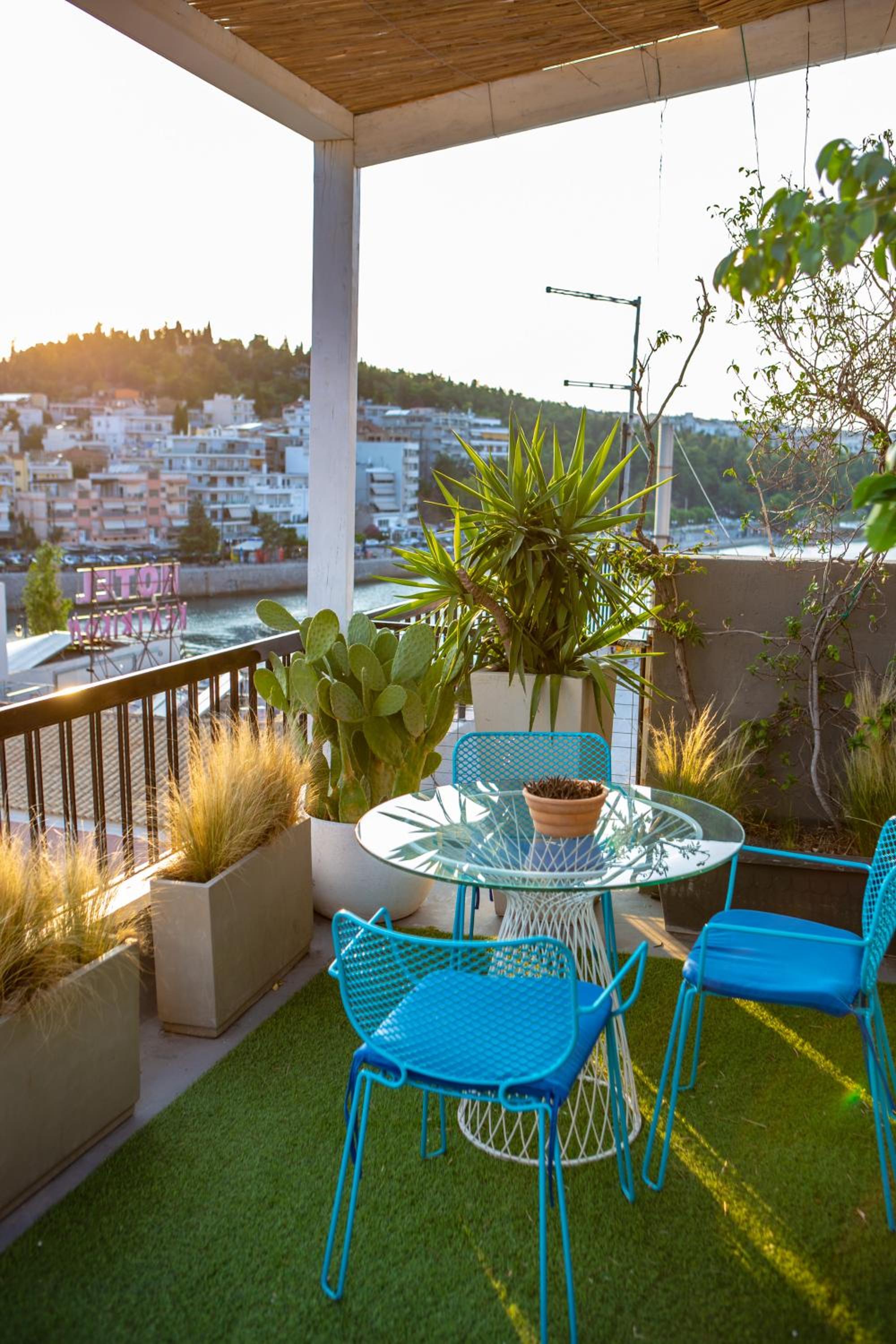 balance & terrace