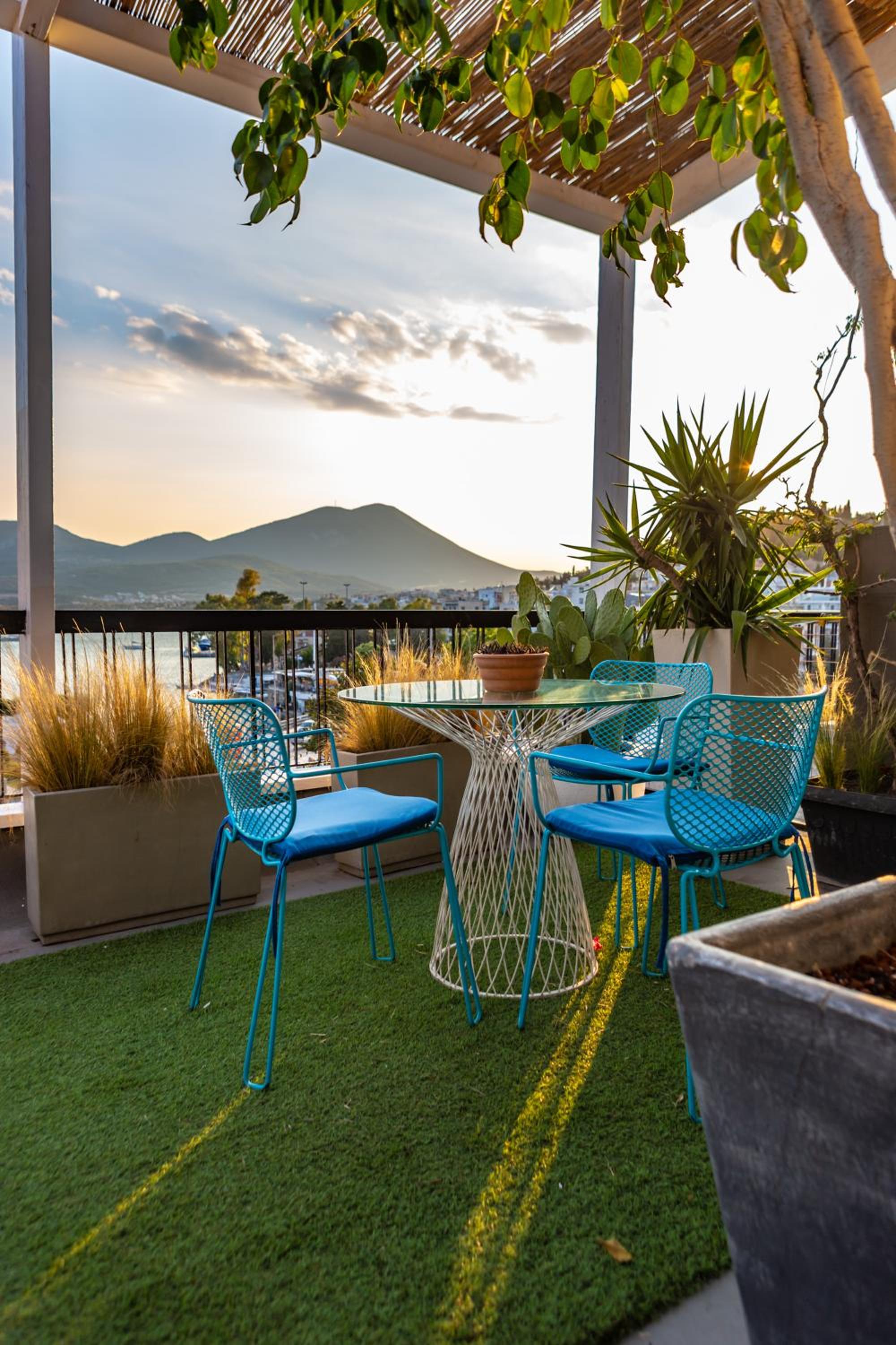 balance & terrace