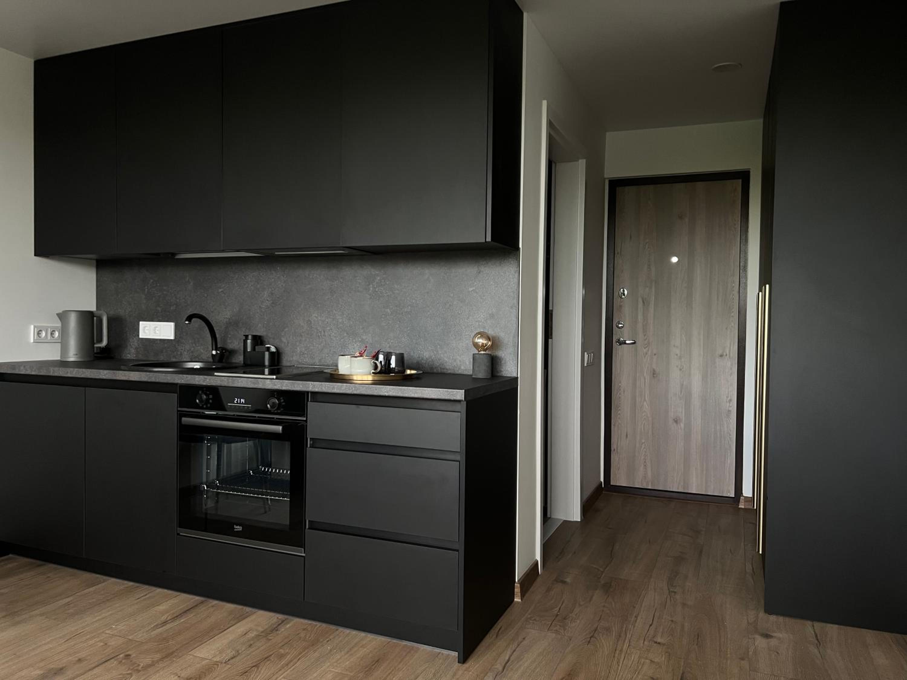 111 Studio Apartment near Old town view 4