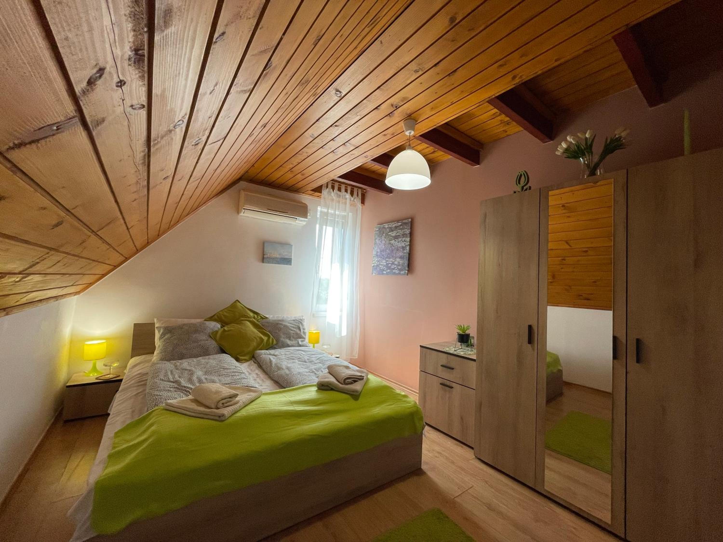 Linett Apartman