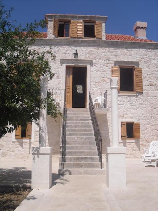Villa Rosa