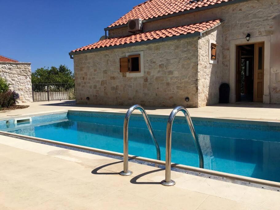 Villa Rosa