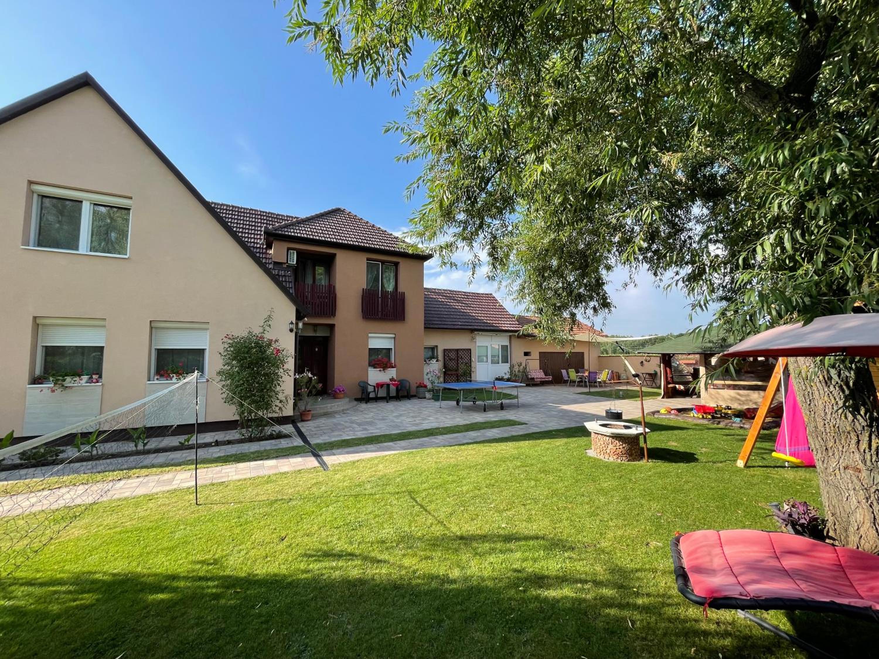 Linett Apartman