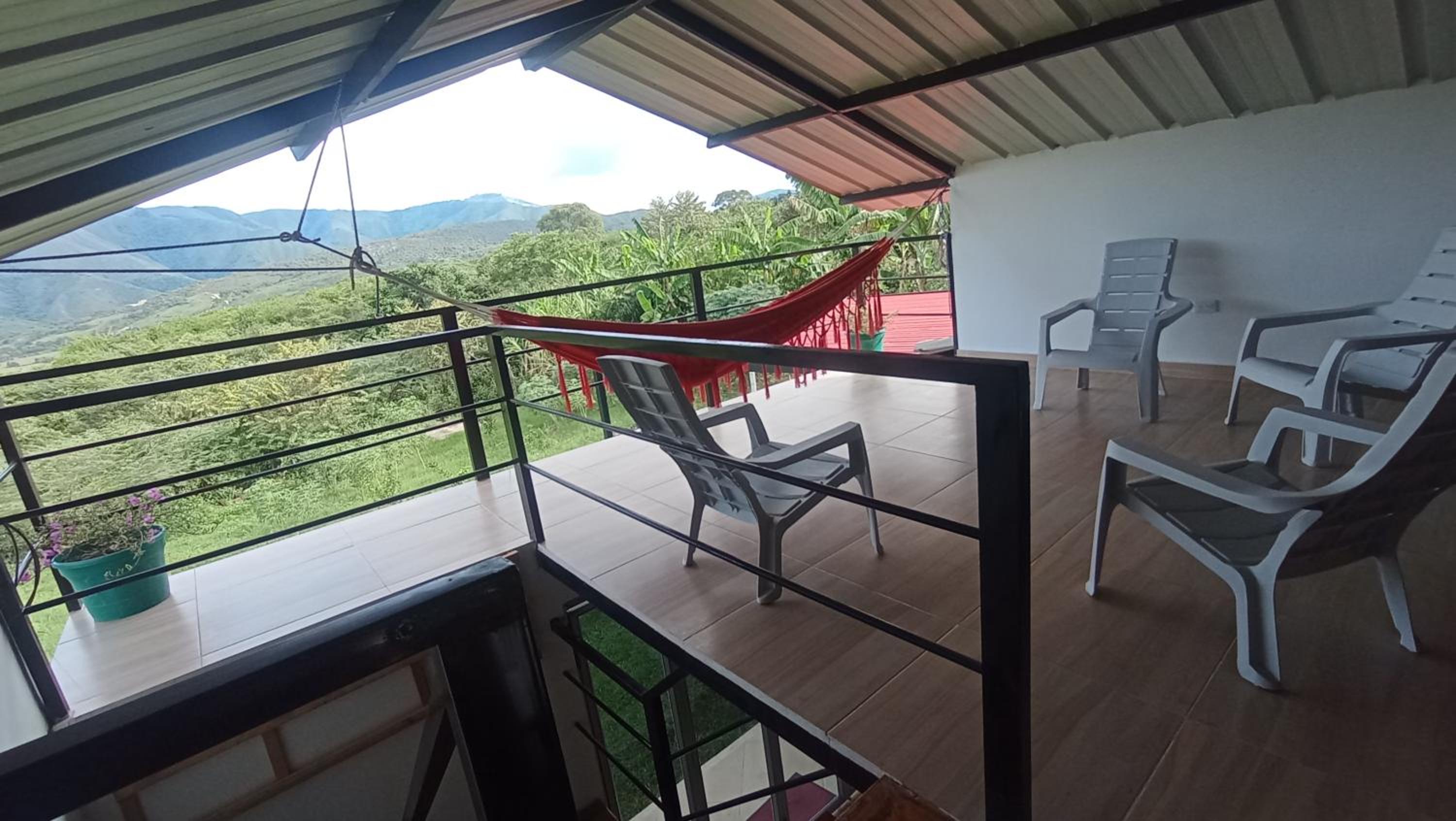 Casa Tipo Cabaña de Descanso En La Jagua Huila, Fresca Elegante