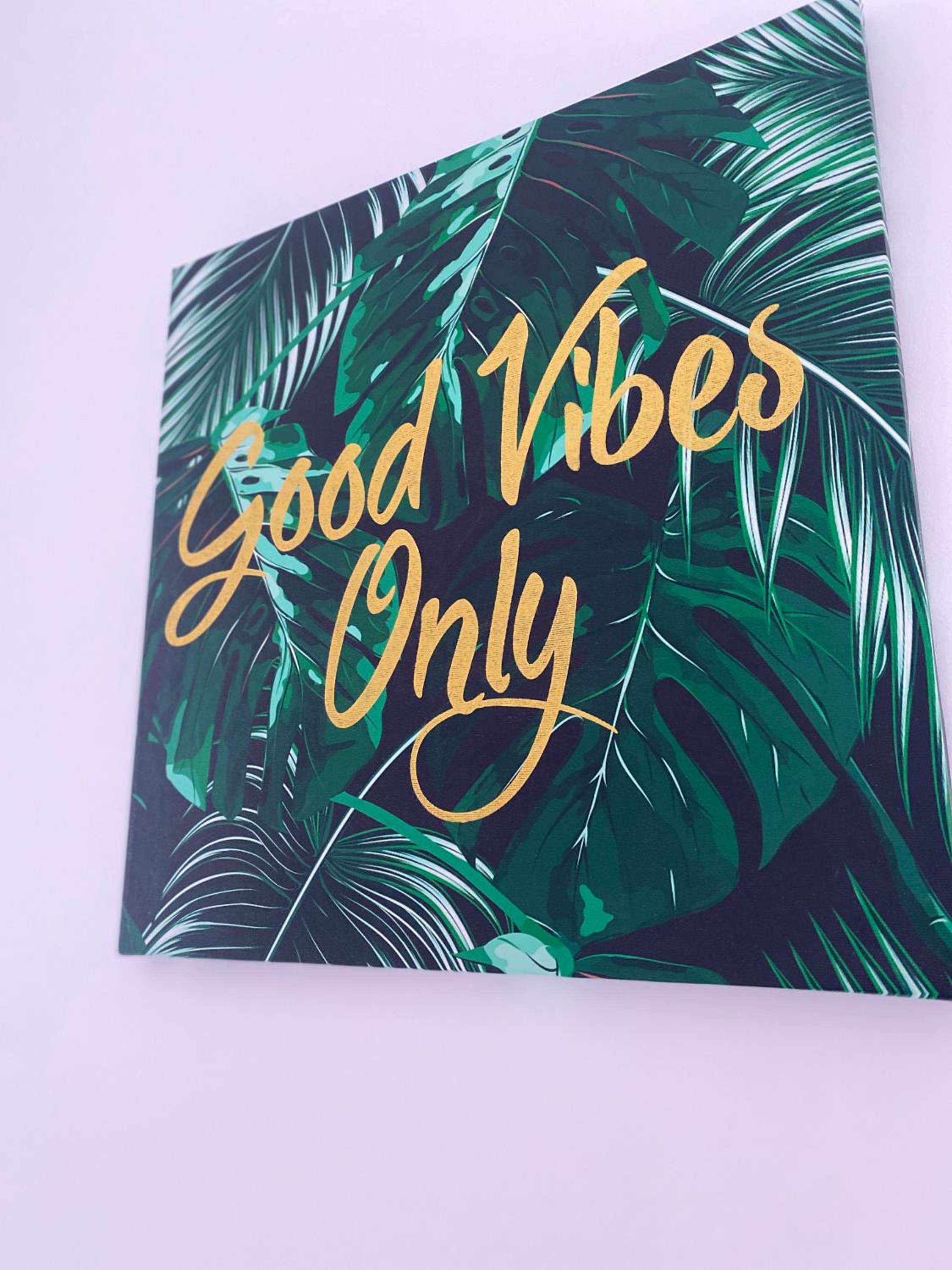 Good Vibes Apartment