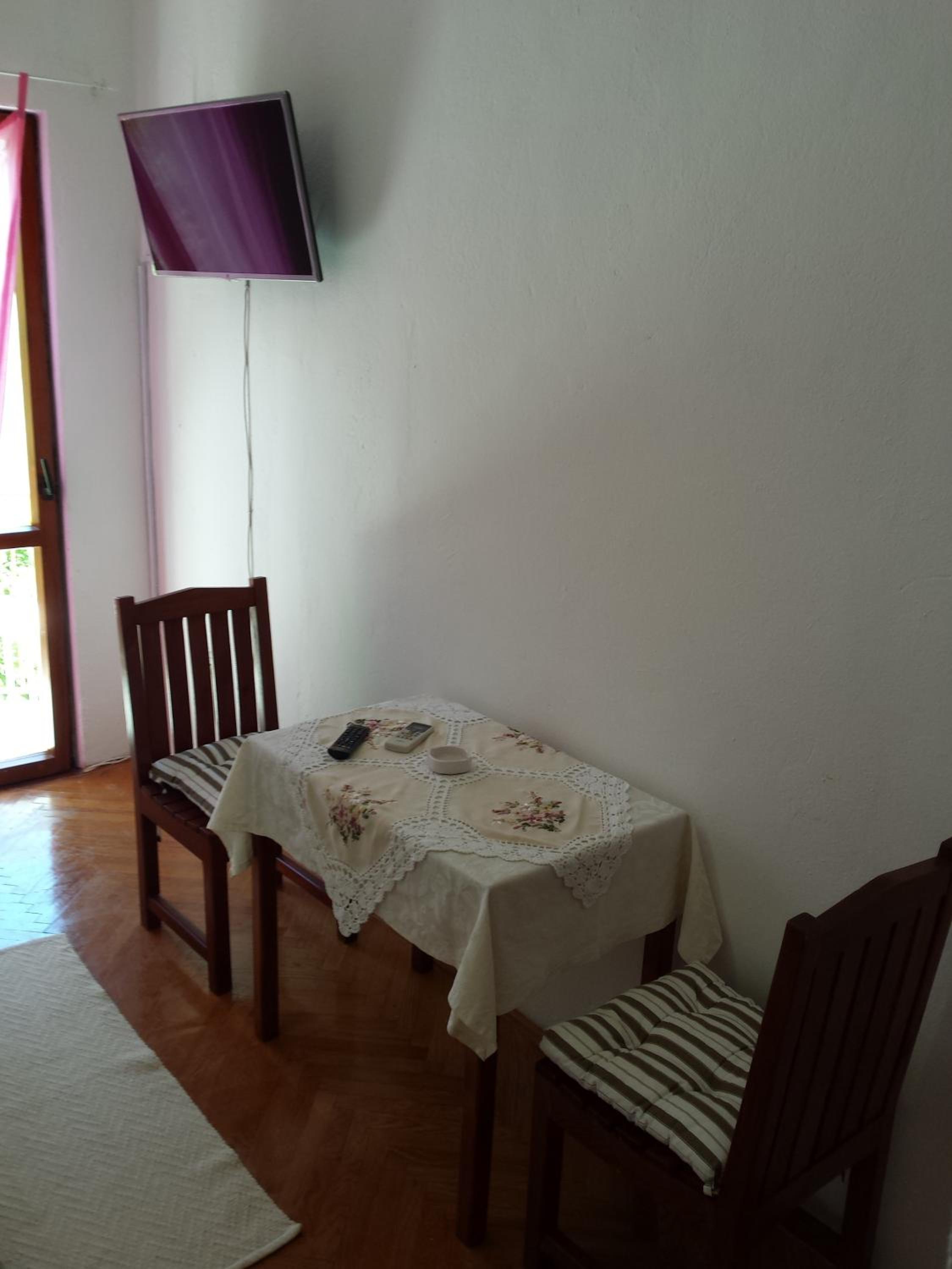 Photo 49