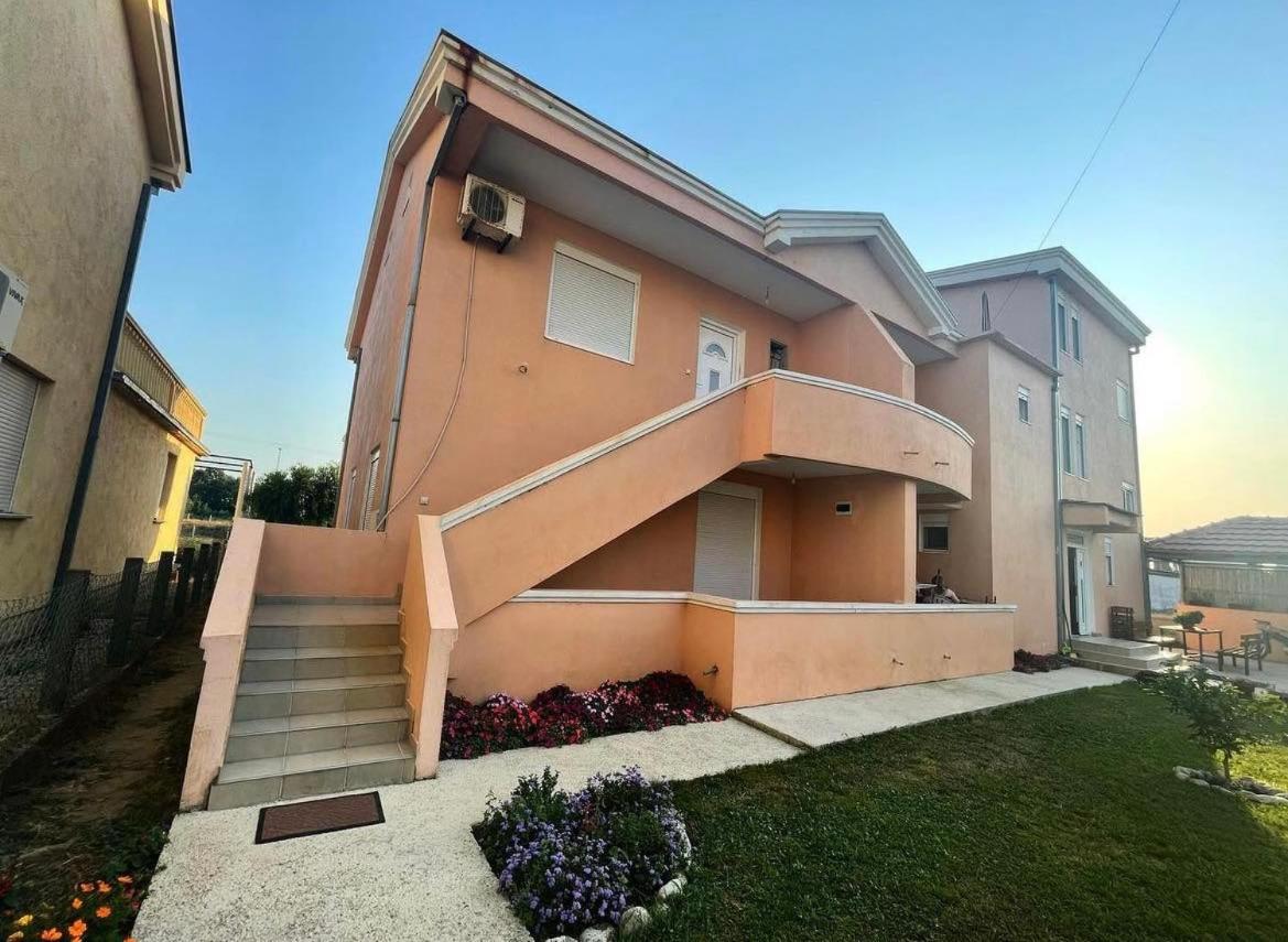 ApartmentsCapric