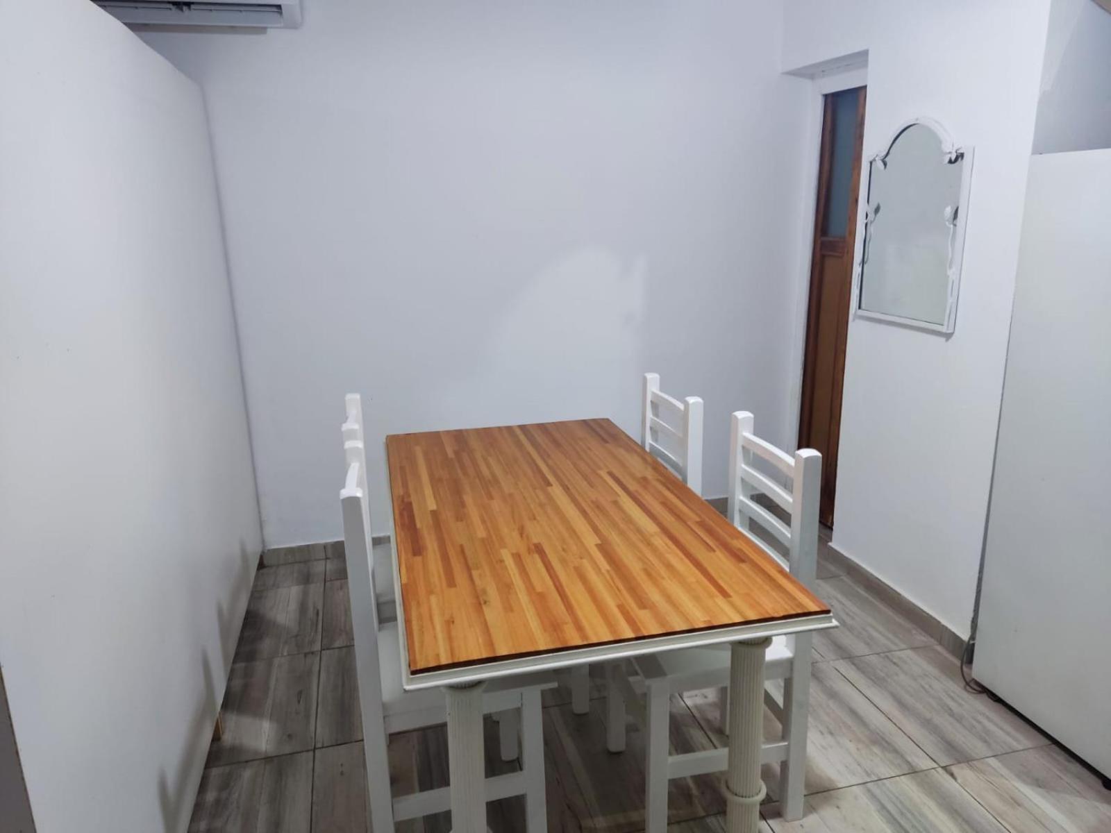 Monoambiente en PB para 4 personas