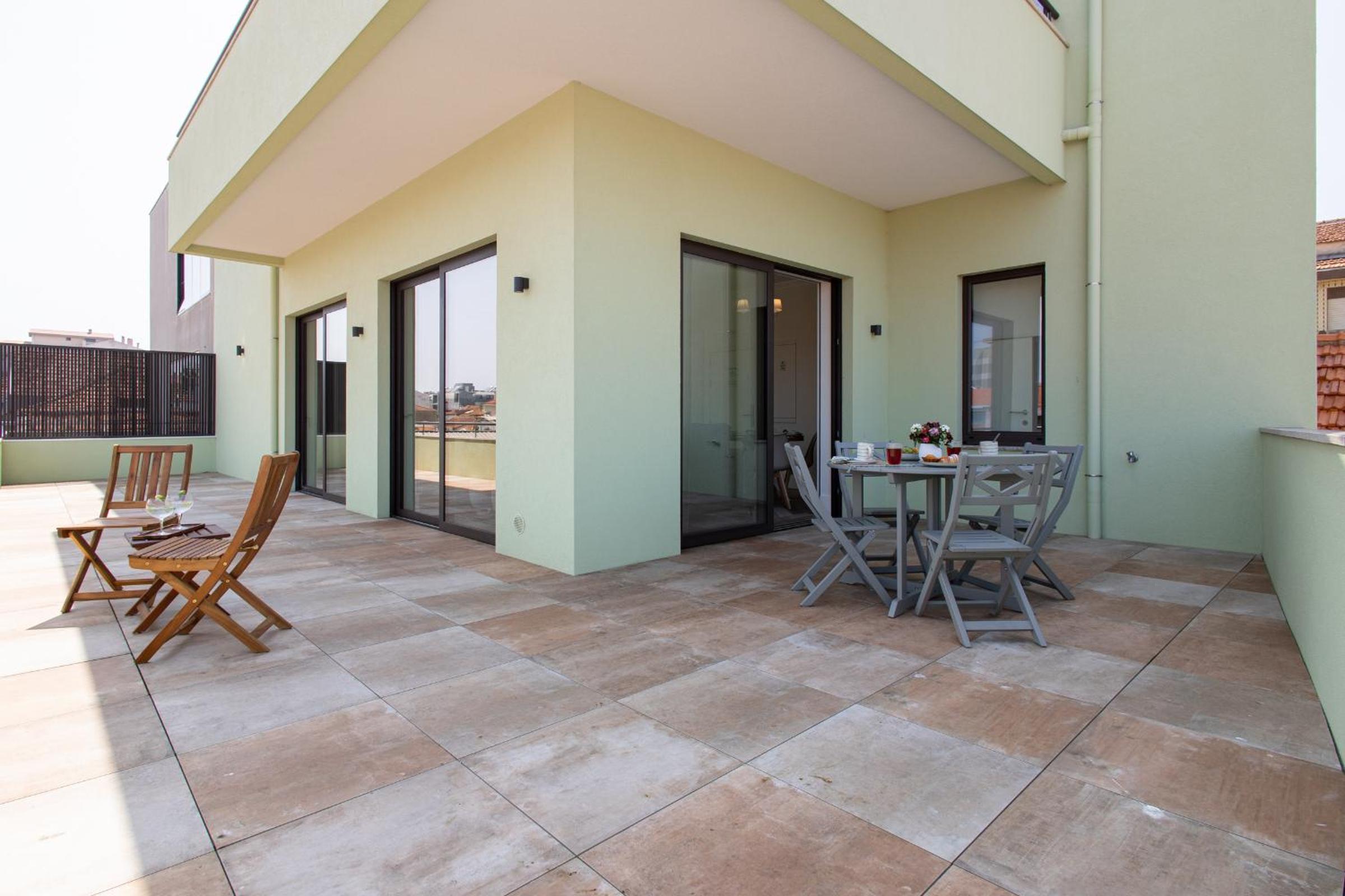 balance & terrace