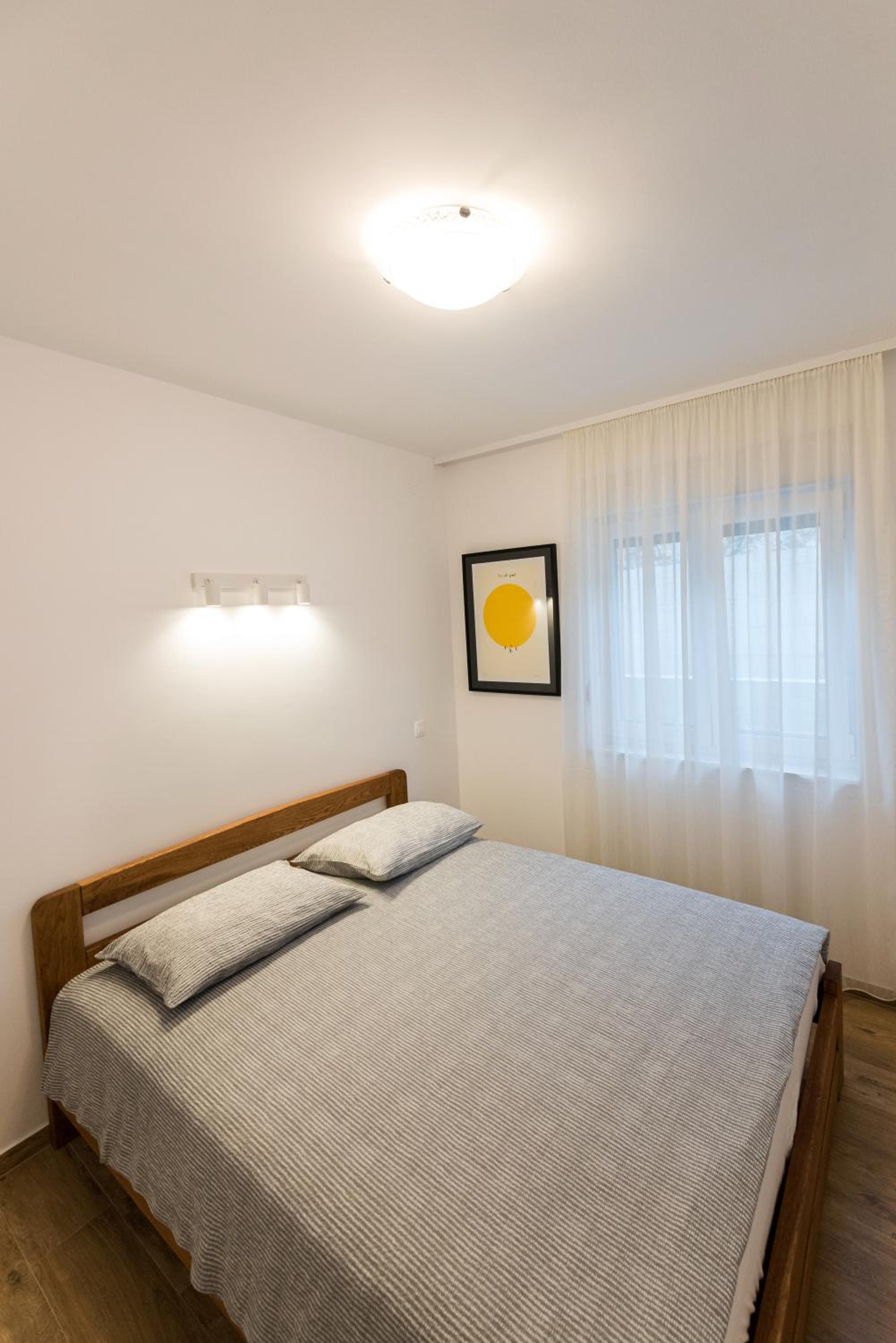 Modern apartment next to the fortress view 3