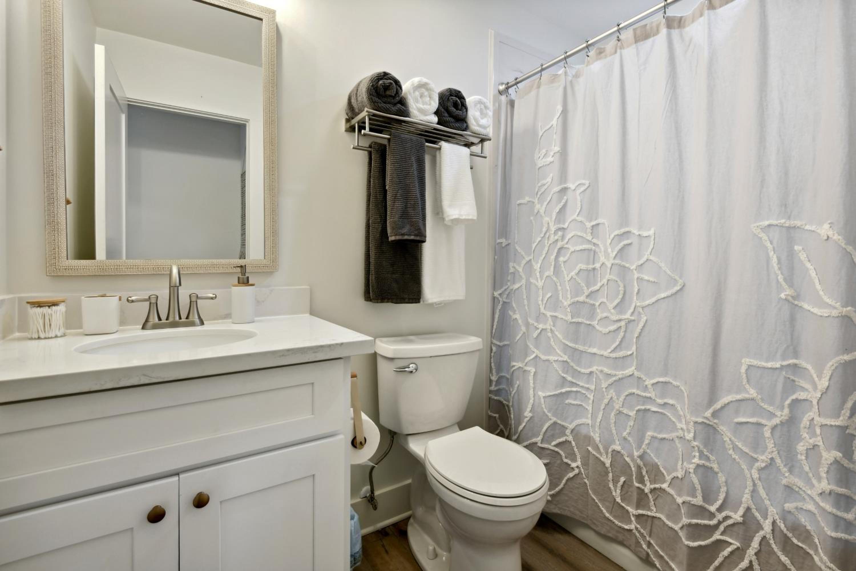Vacation Rental Old Town Bay St Louis Unit B view 3
