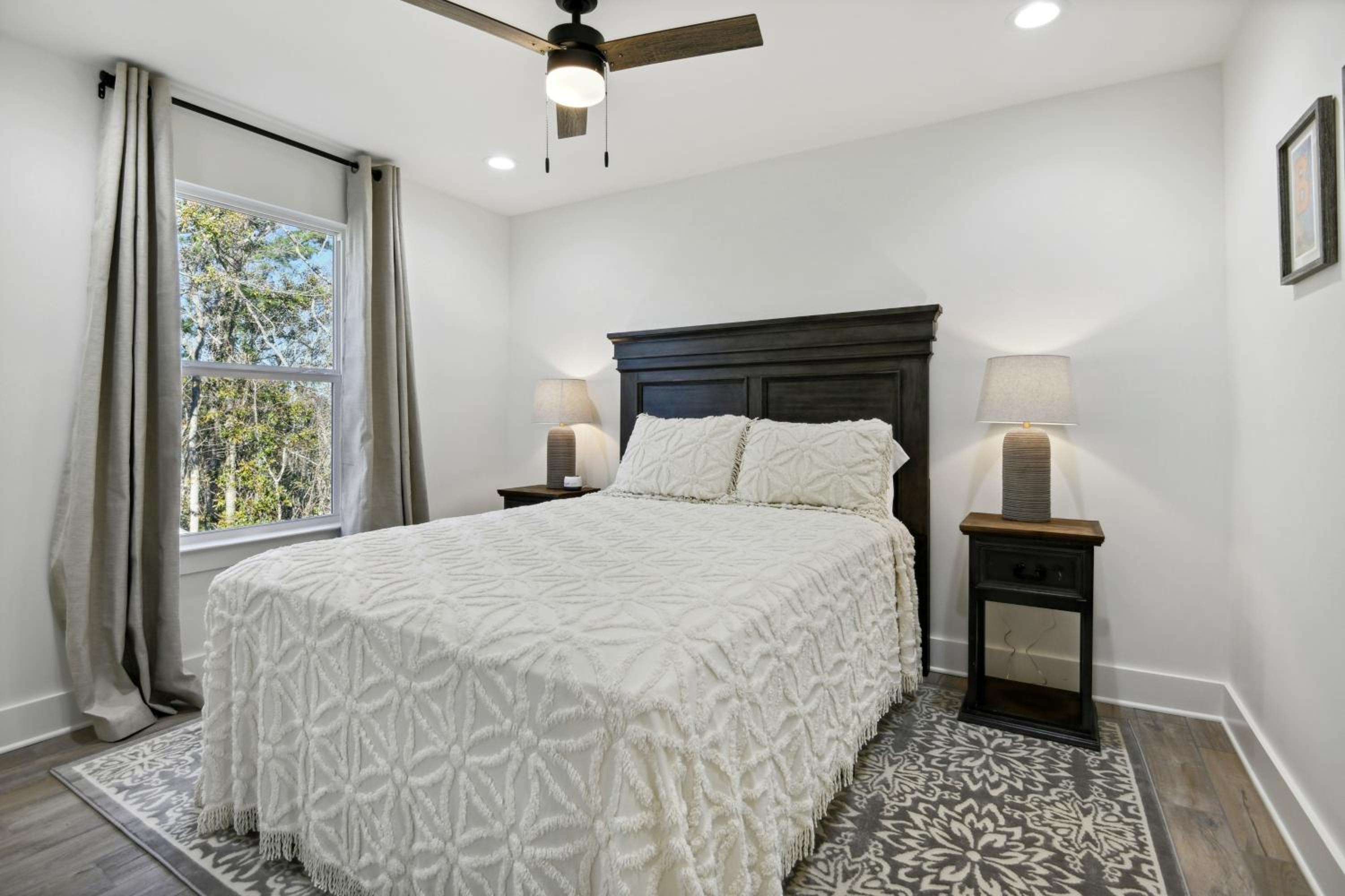 Vacation Rental Old Town Bay St Louis Unit B view 4