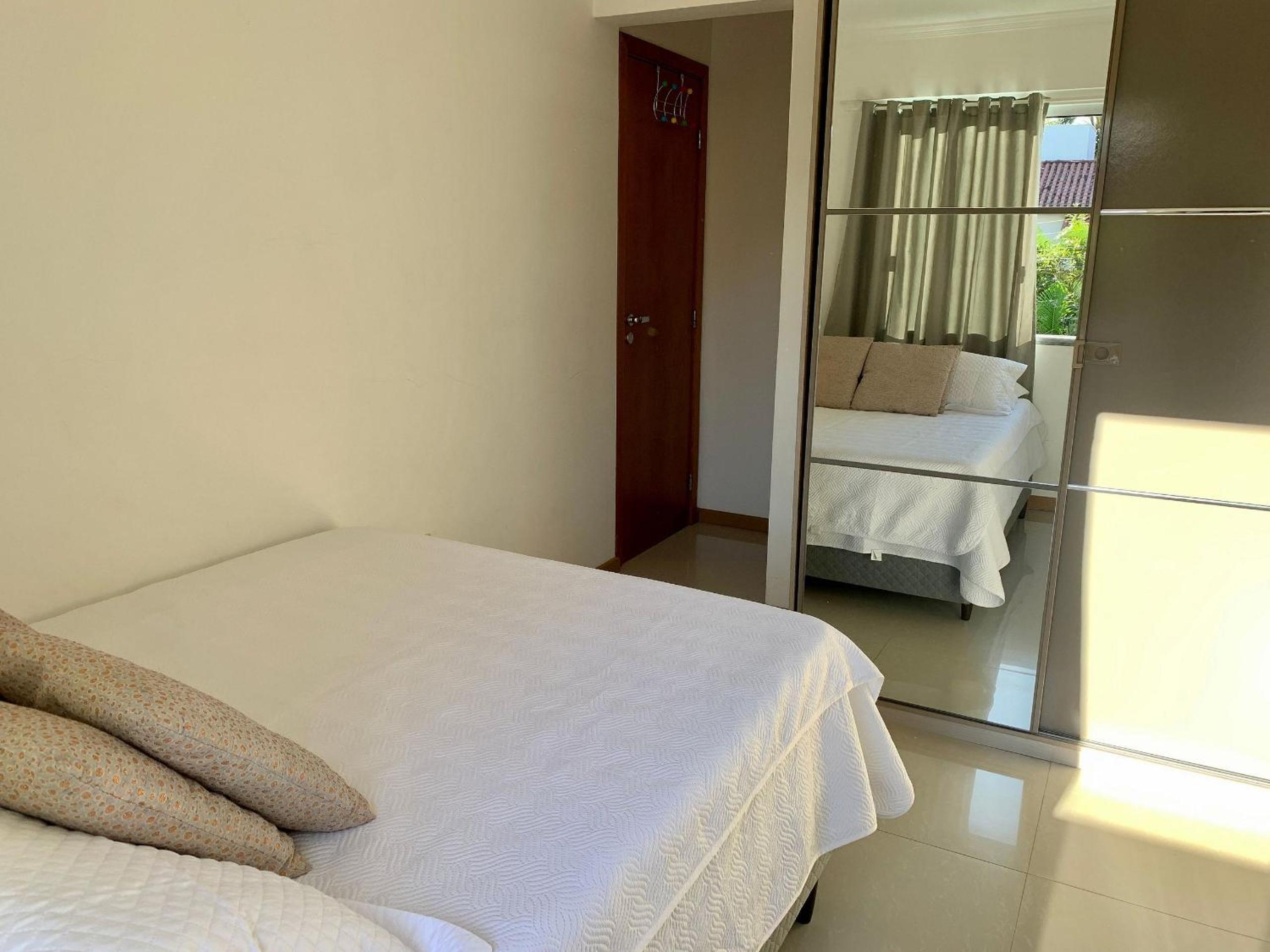 Residencial Viapiana - Condomínio no Centro de Bombinhas próximo a praia de 4 Ilhas