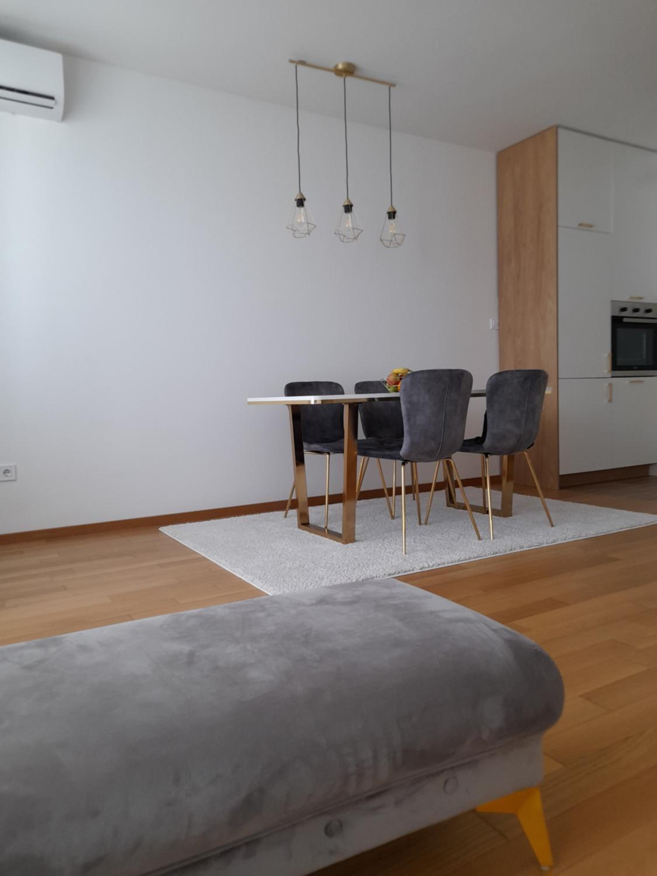 Apartman Lena