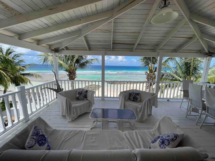 Charleston Beach House Barbados