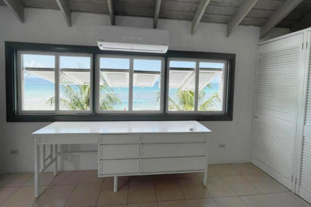 Charleston Beach House Barbados