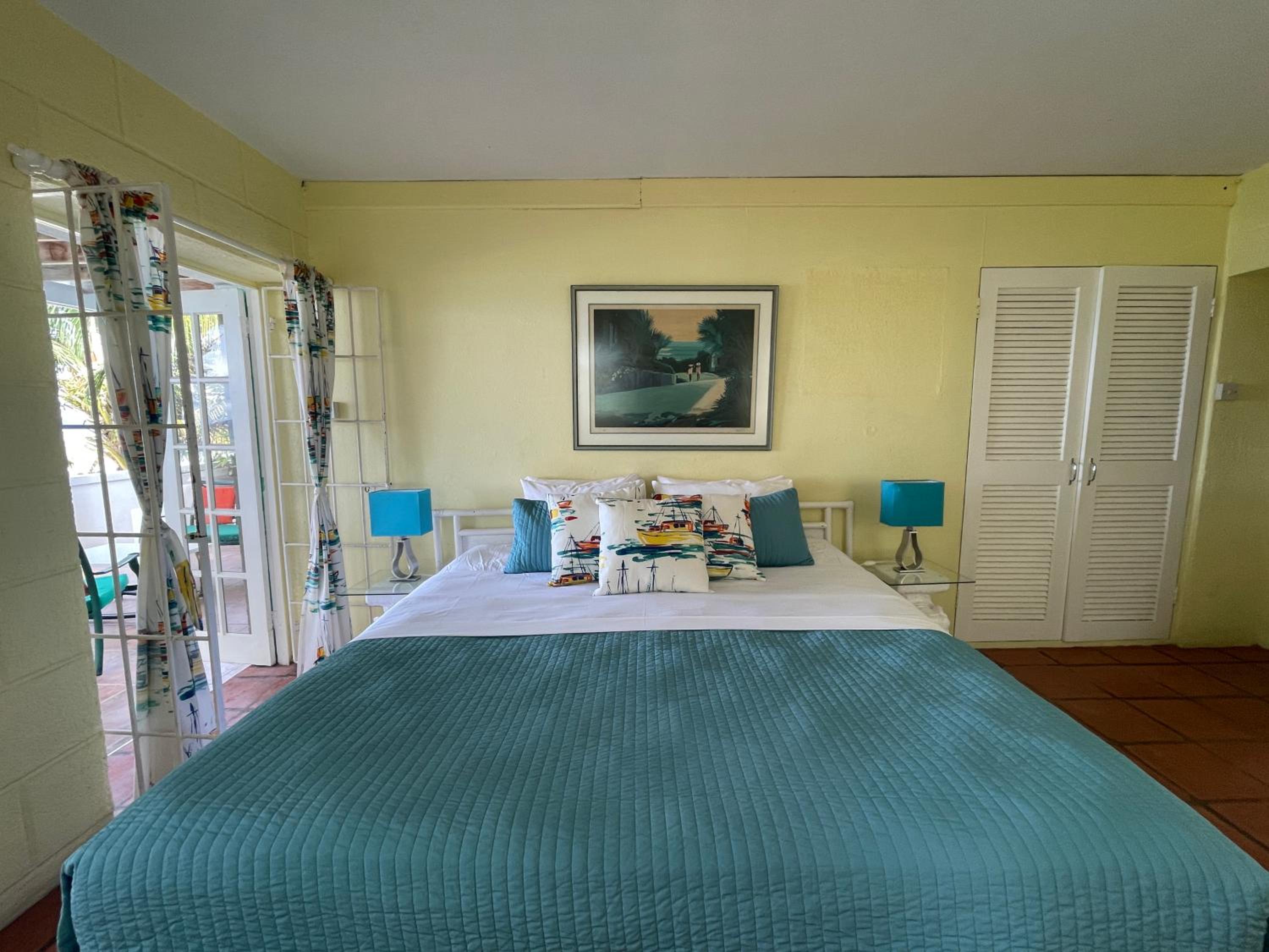 Charleston Beachfront 1 Bedroom Apartment