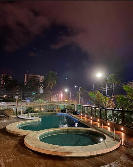 Flat luxo frente mar hotel Ritz Suites