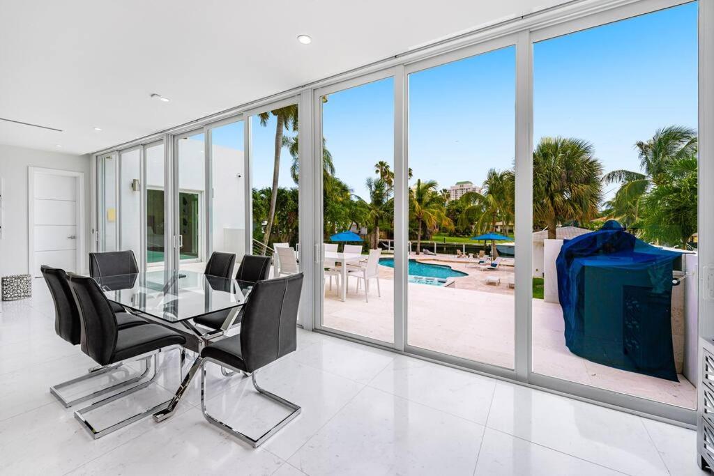 EXCLUSIVE PRIVATE RETREAT IN MIAMI !
