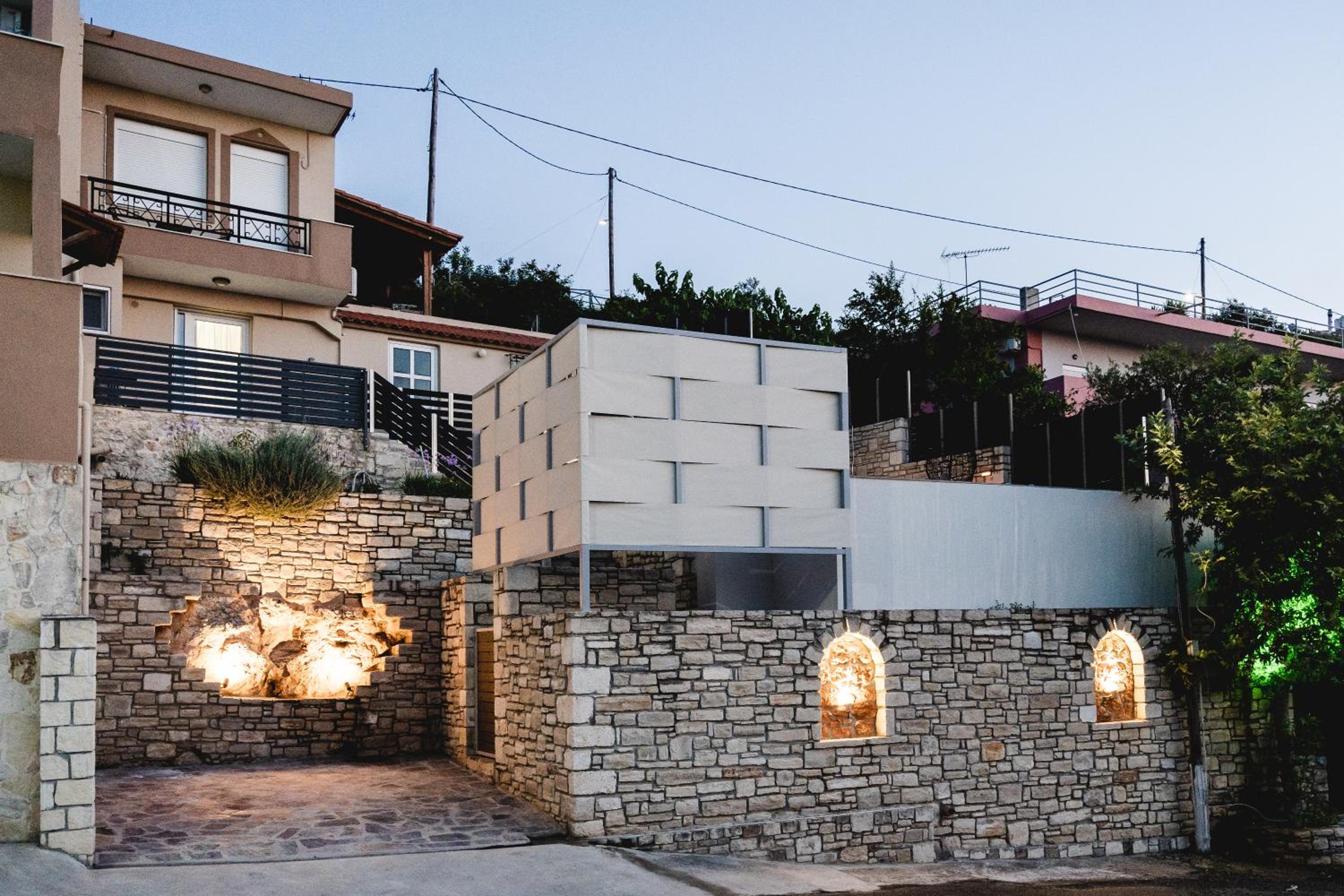 Hotel Andromache Villas - Image 1