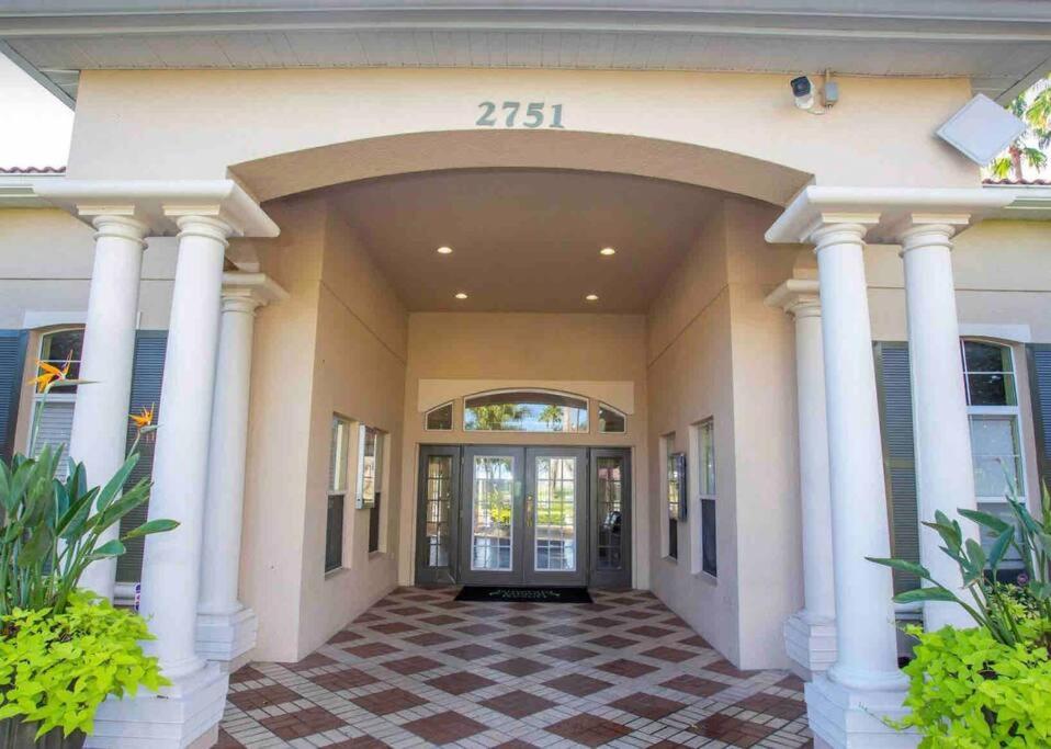 Crystal Orlando-3BR-Pet Friendly-RightNextToDisney