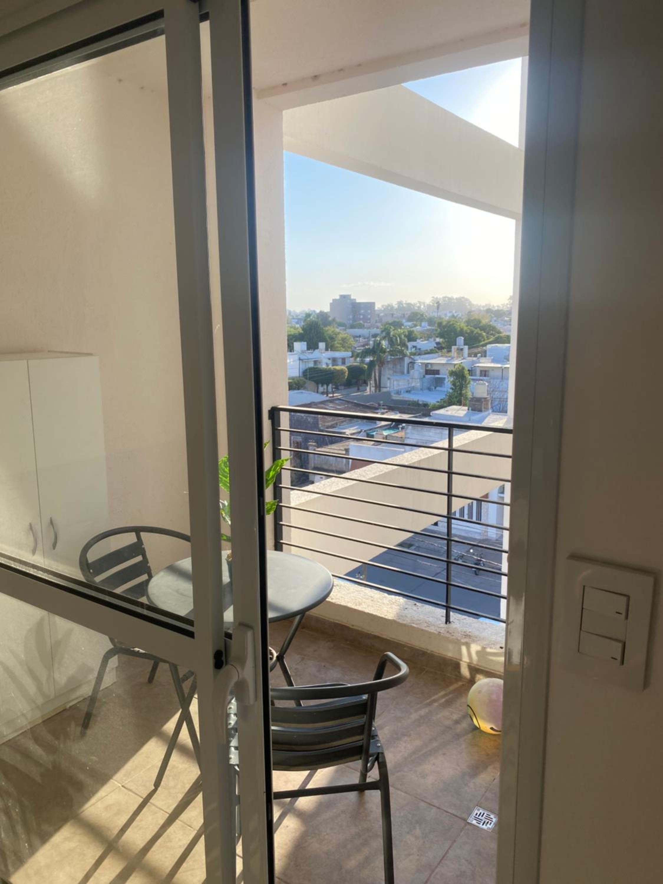 Apartamento a metros de la costanera y el lago